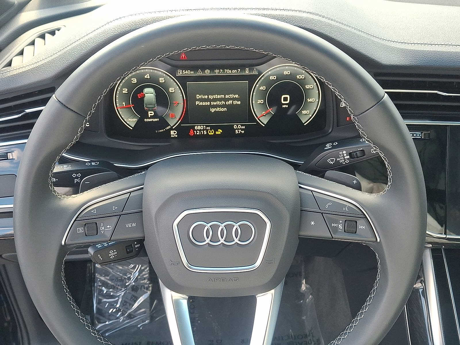 Thumbnail: 2025 Audi Q7 - 16