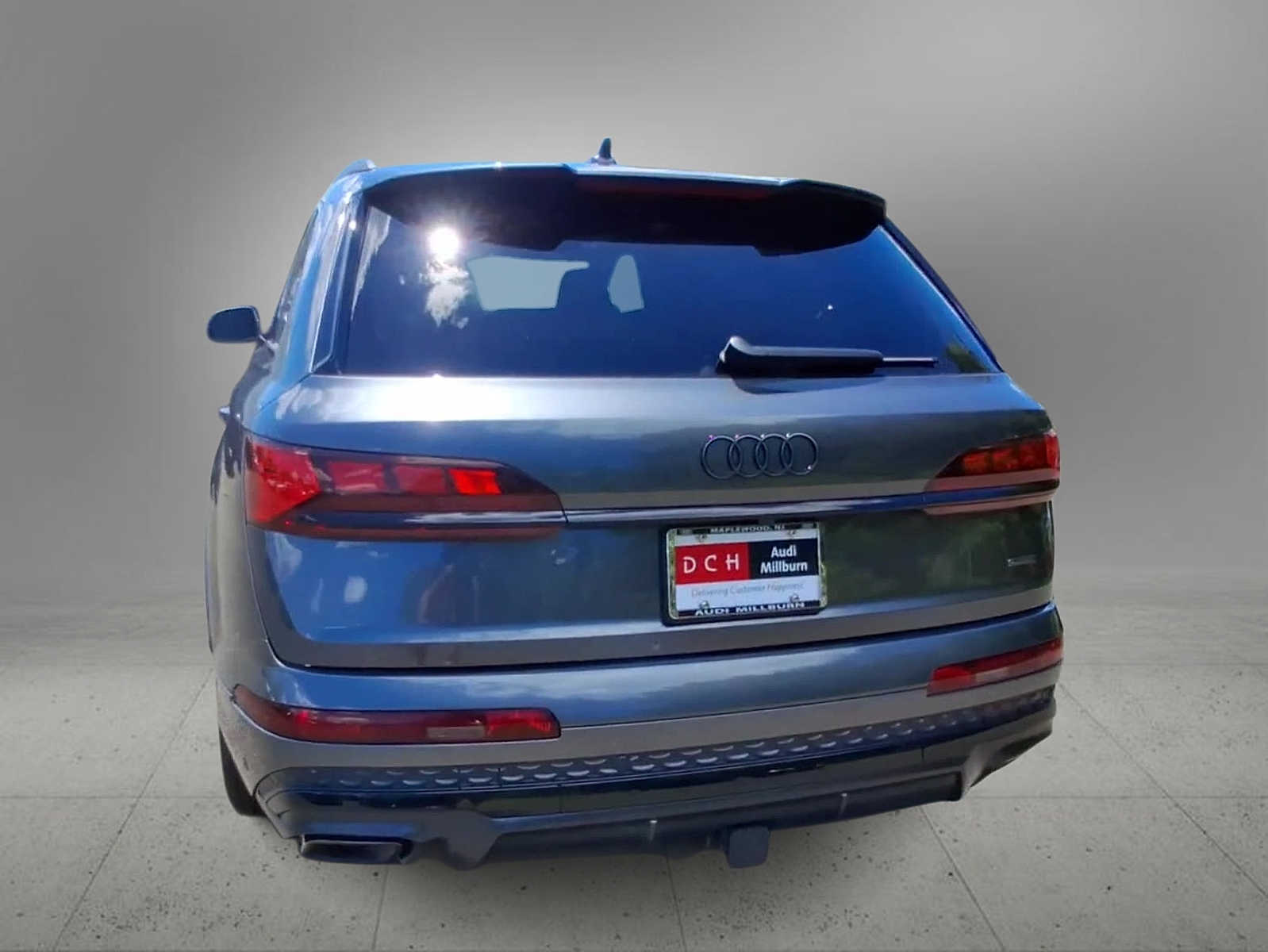 Thumbnail: 2026 Audi Q7 - 7