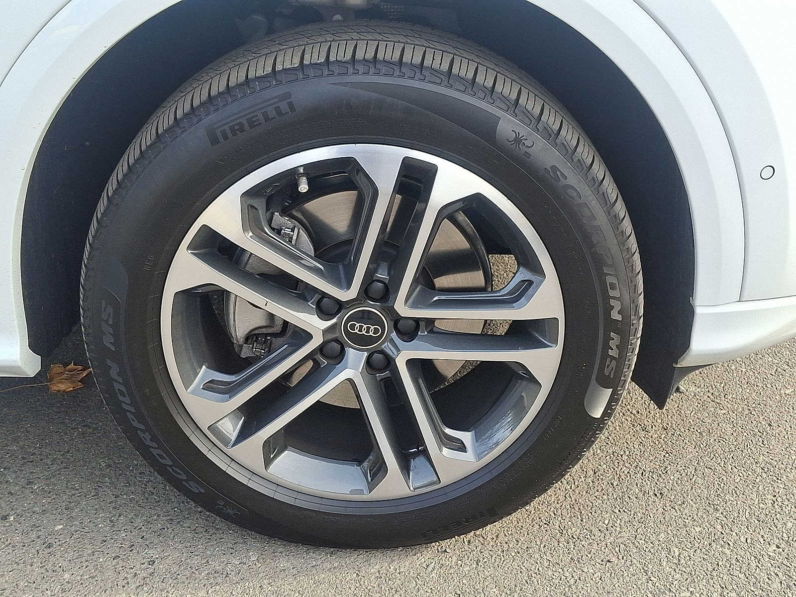 Thumbnail: 2025 Audi Q5 - 27