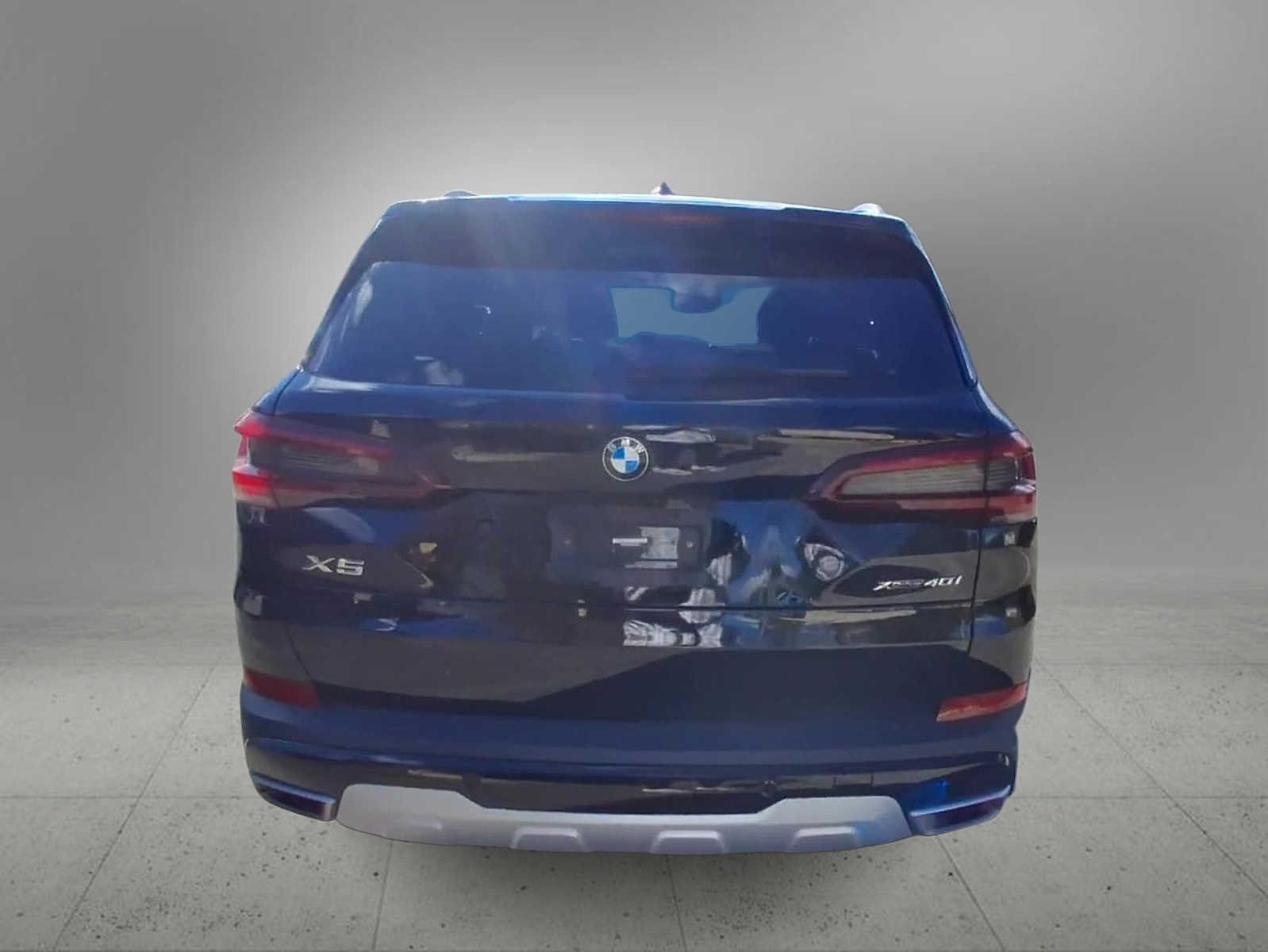 Thumbnail: 2023 BMW X5 - 7