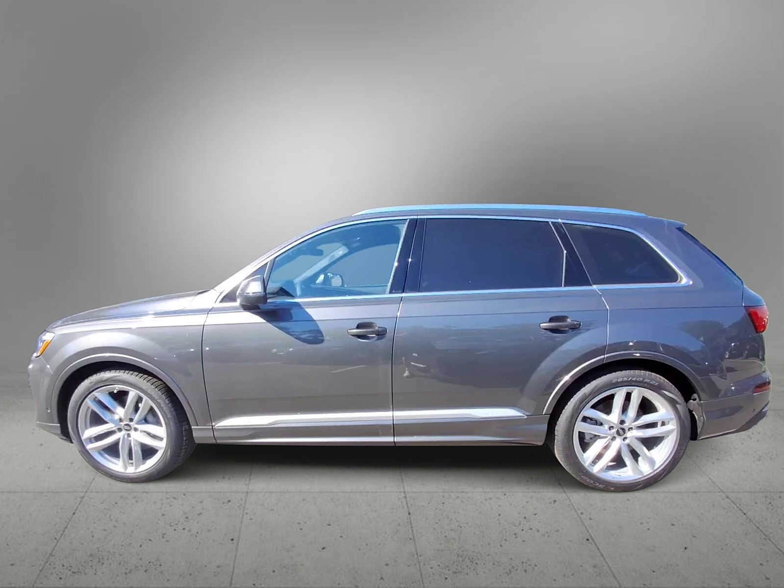 Thumbnail: 2025 Audi Q7 - 5