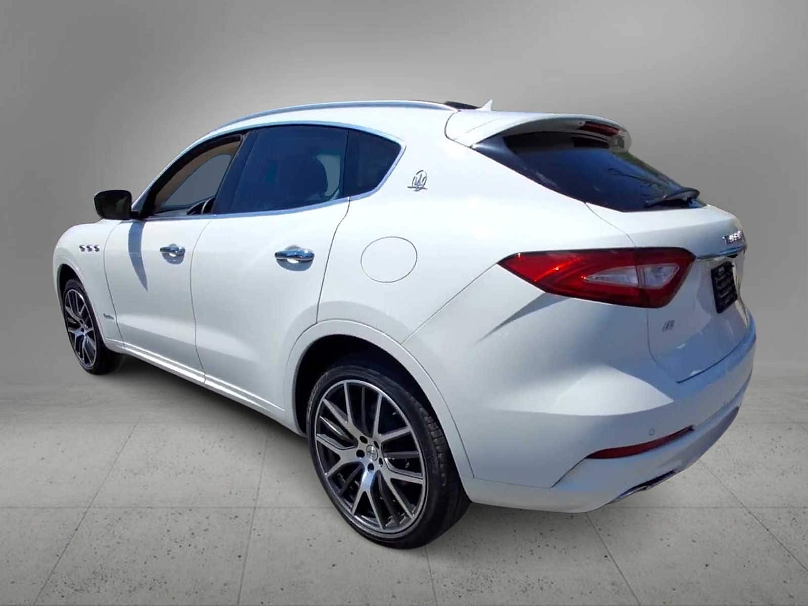 Thumbnail: 2020 Maserati Levante - 6