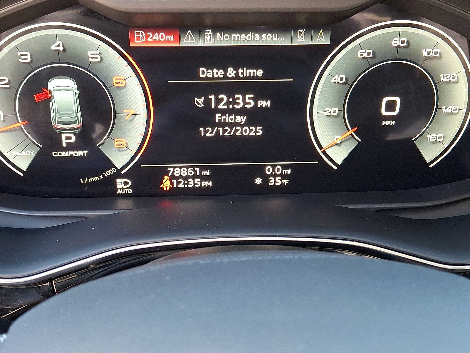 Thumbnail: 2021 Audi Q8 - 13