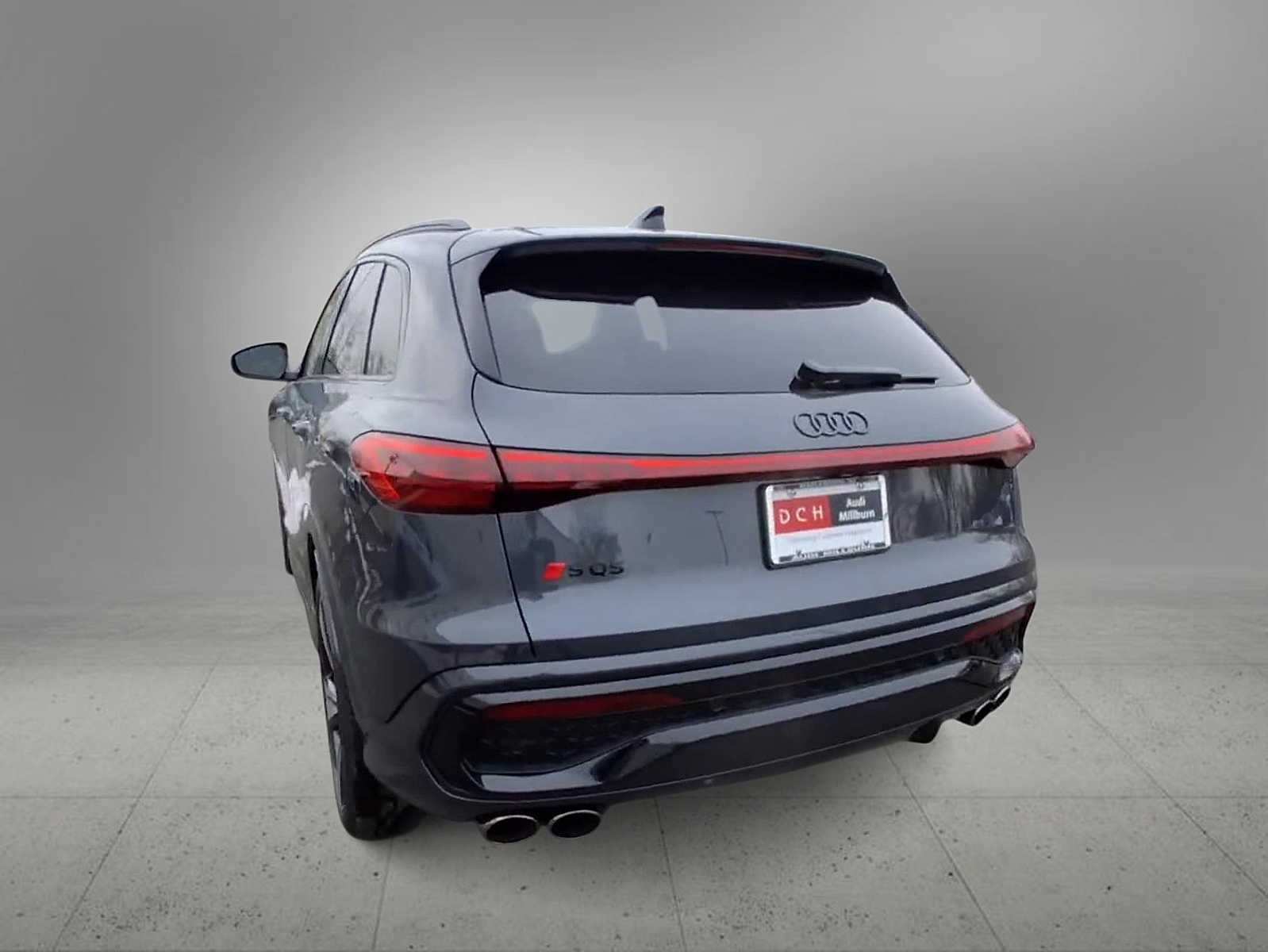 Thumbnail: 2025 Audi SQ5 - 7