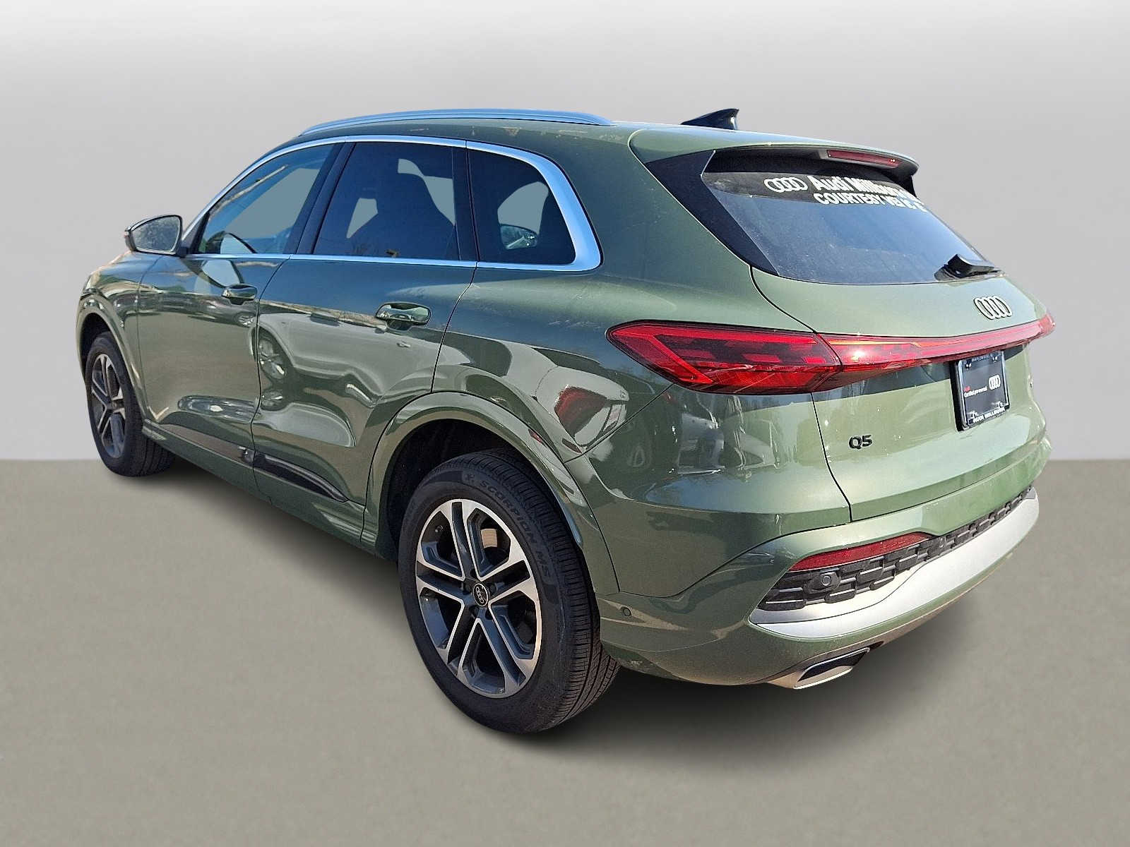 Thumbnail: 2025 Audi Q5 - 4