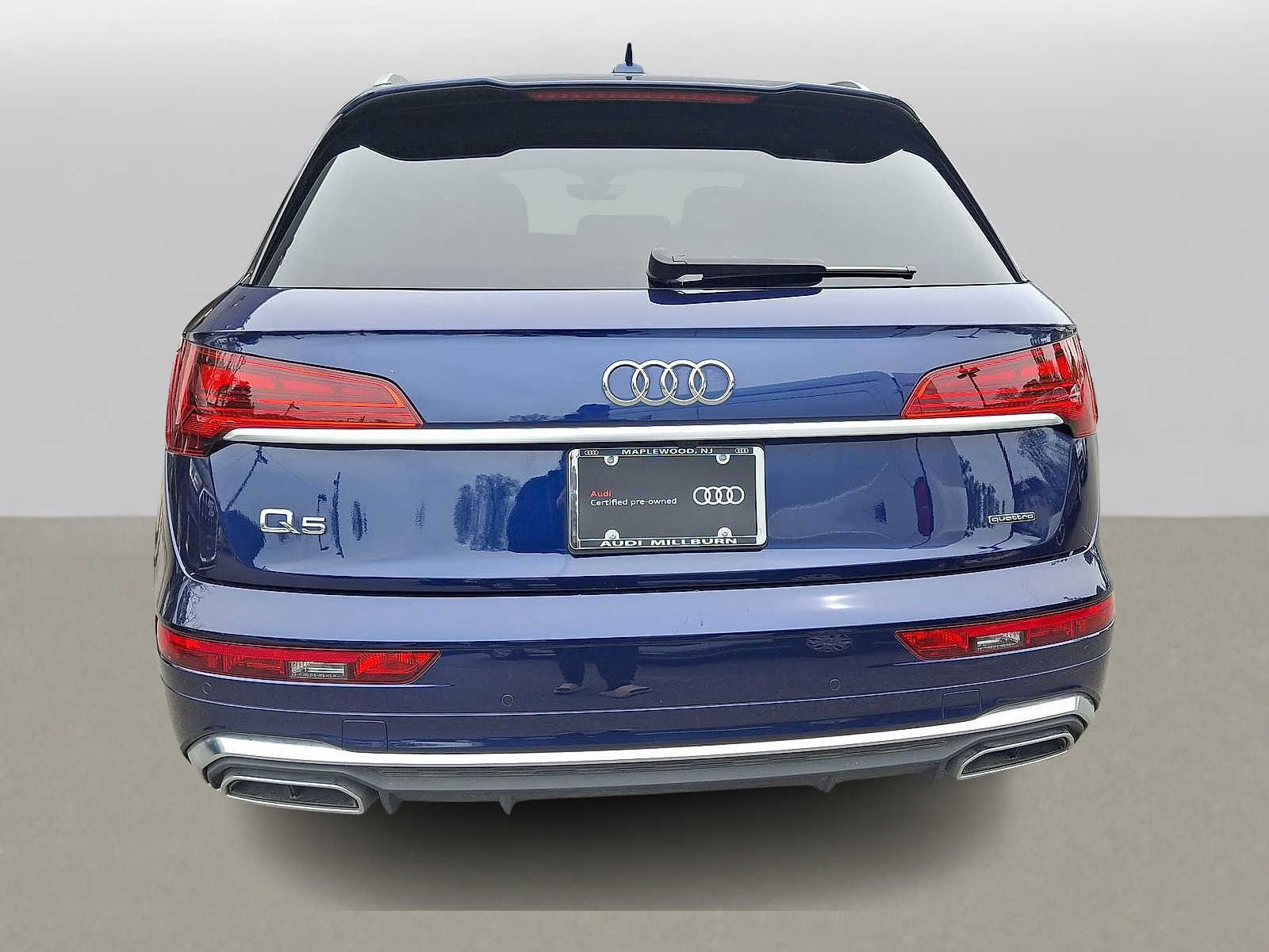 Thumbnail: 2023 Audi Q5 - 23