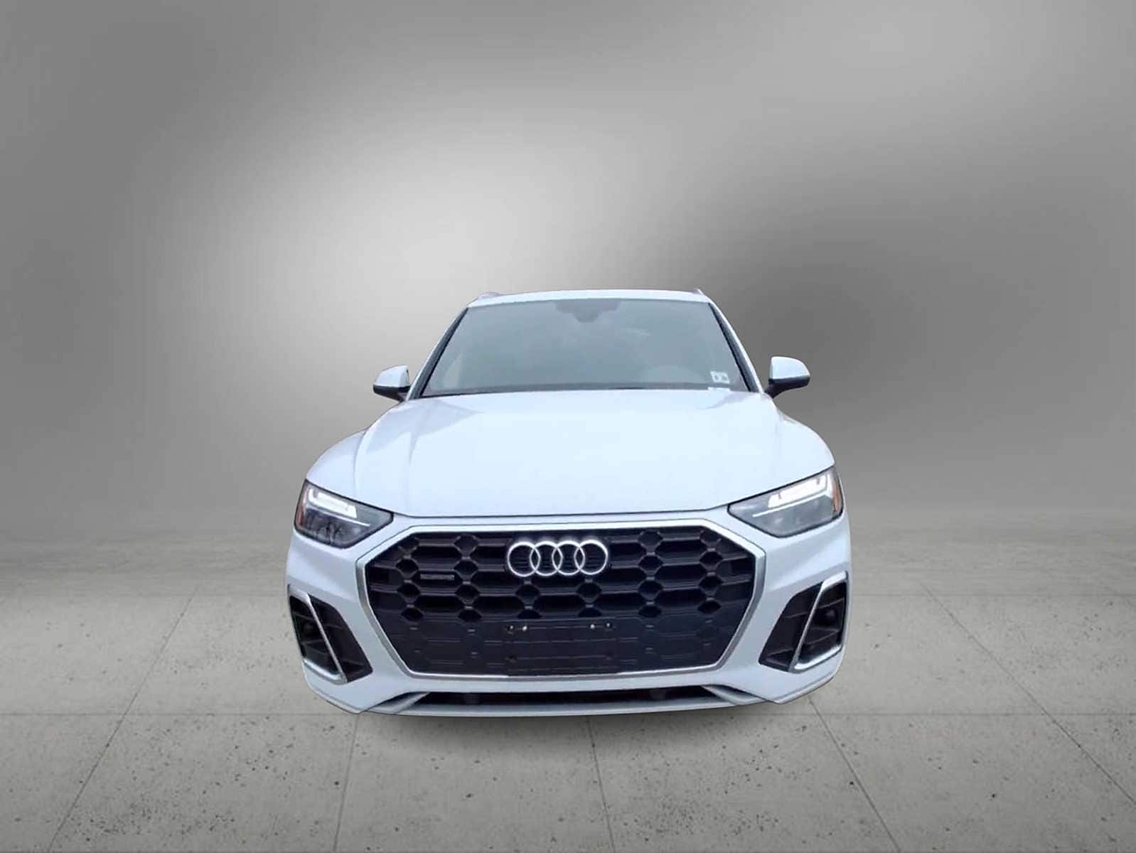 Thumbnail: 2023 Audi Q5 - 2