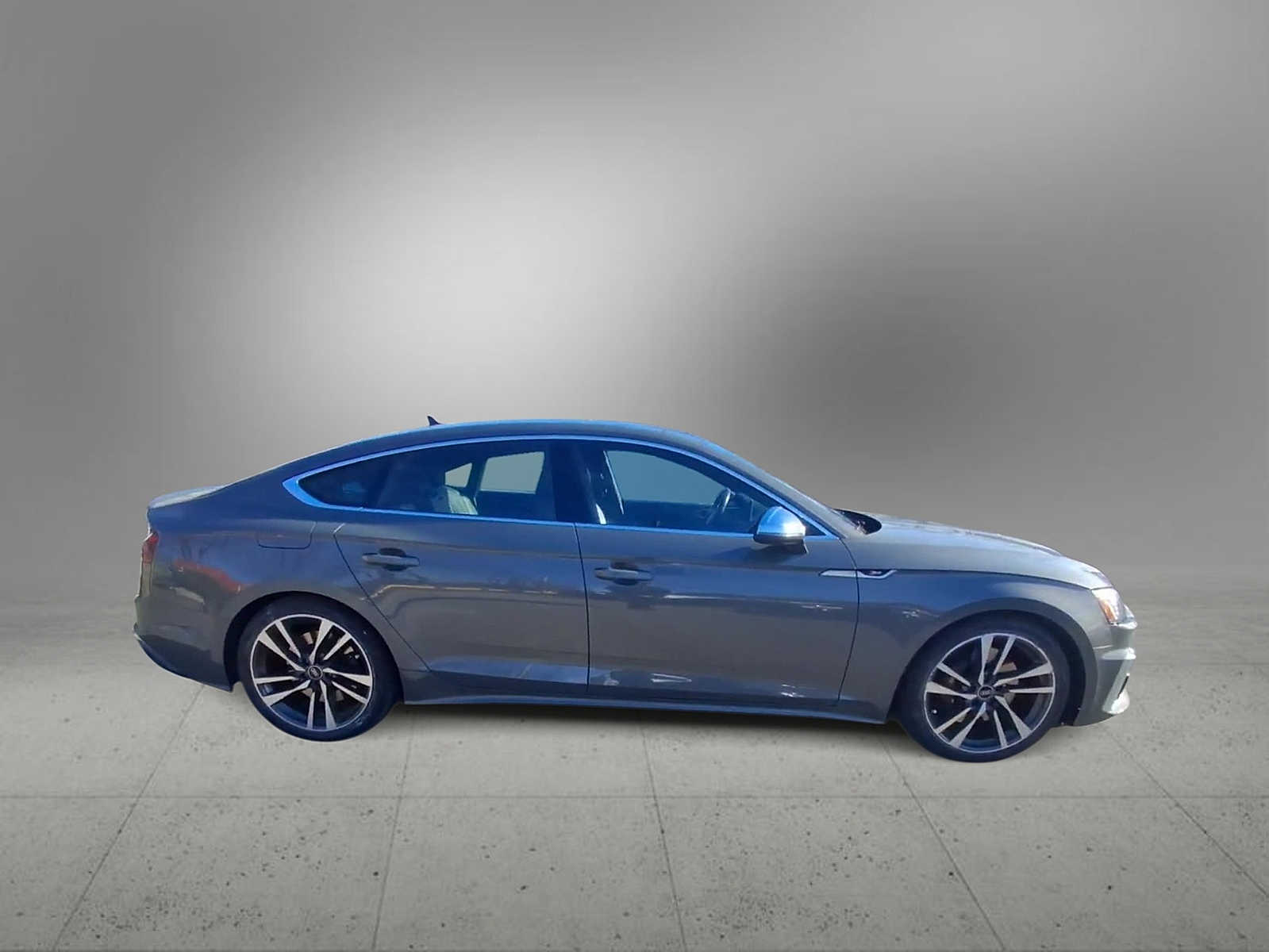 Thumbnail: 2023 Audi S5 - 9