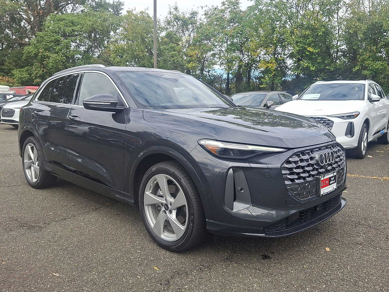 Thumbnail: 2025 Audi Q5 - 10