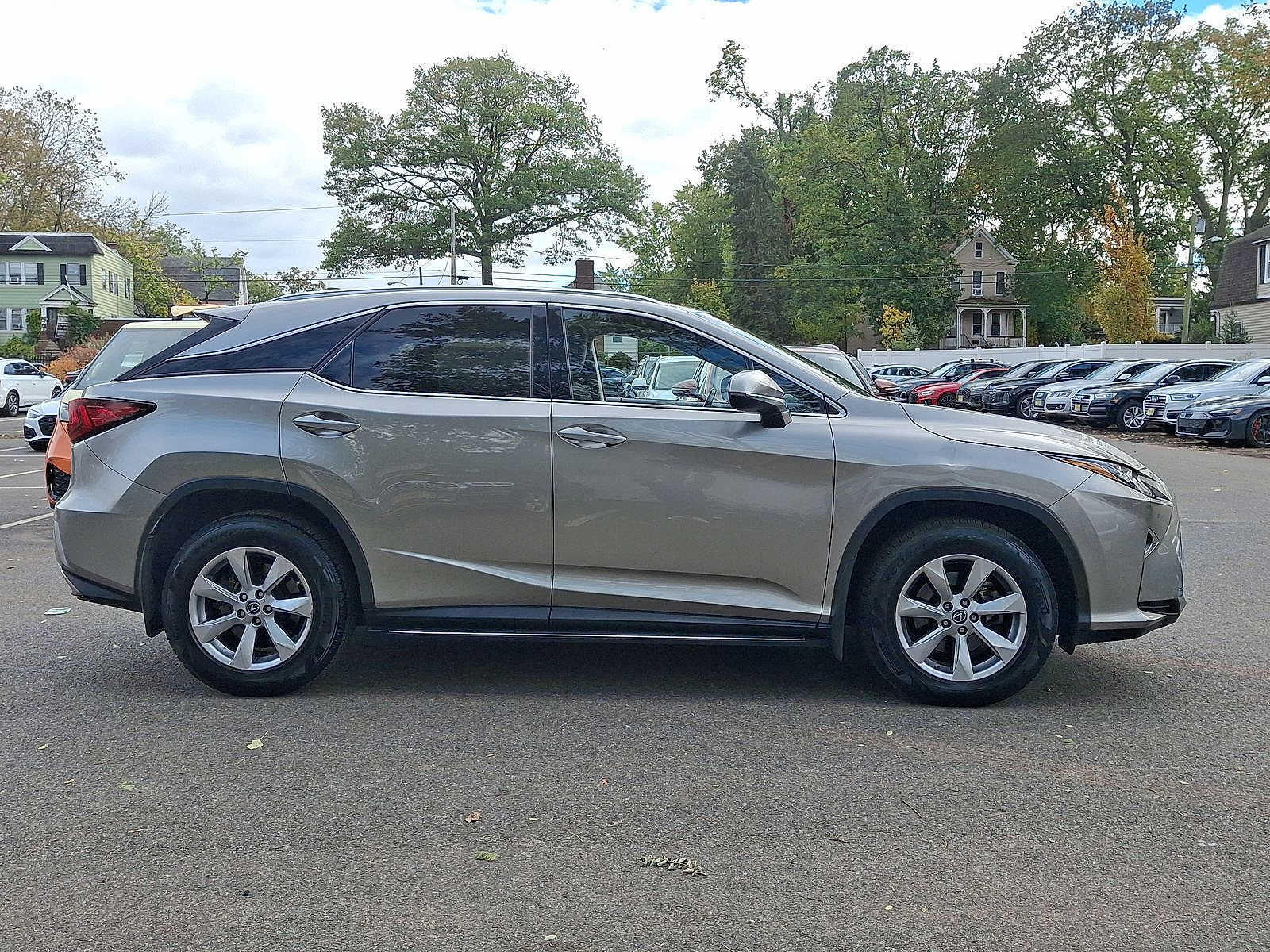 Thumbnail: 2018 Lexus RX - 26