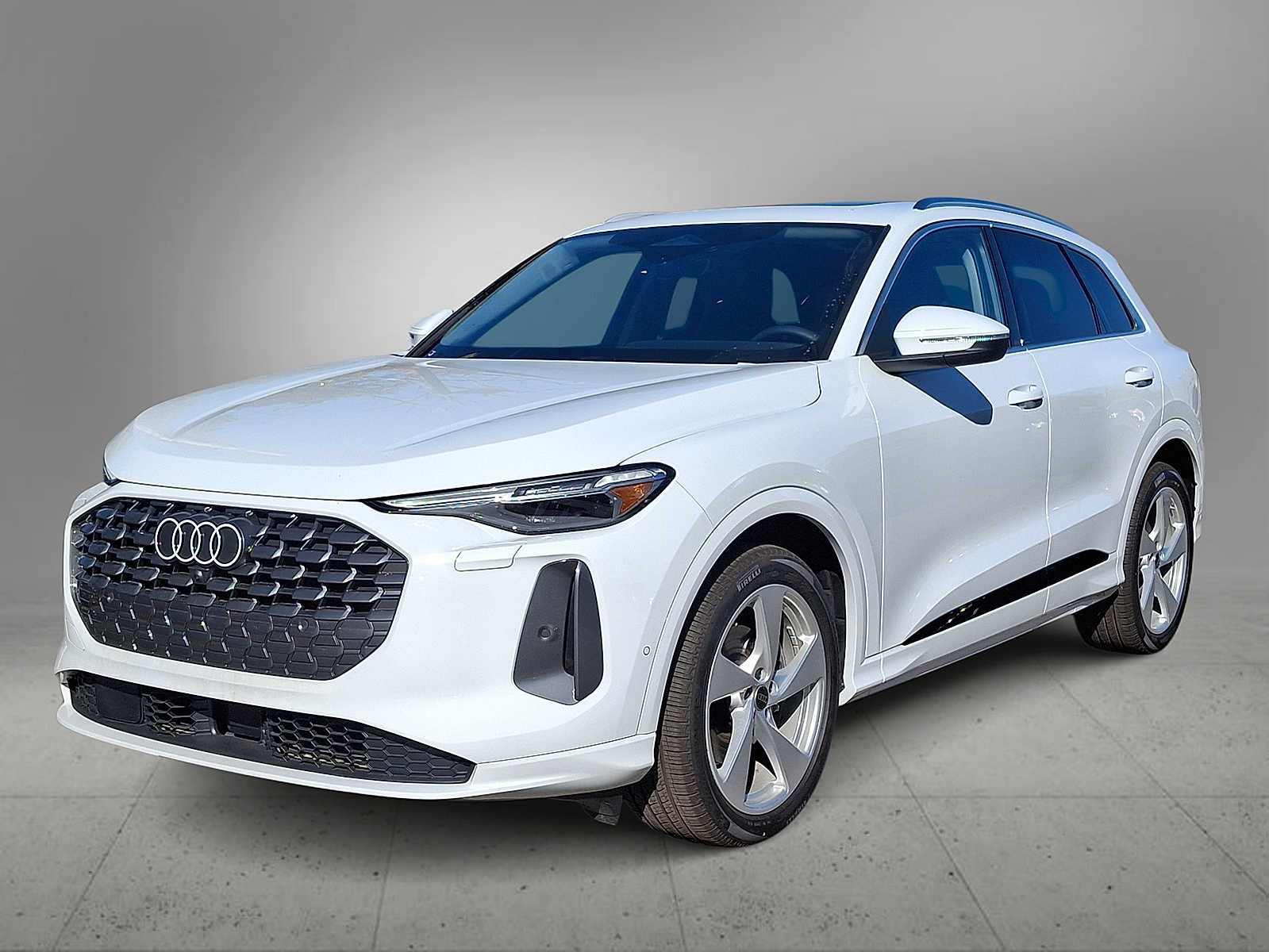 Thumbnail: 2025 Audi Q5 - 1