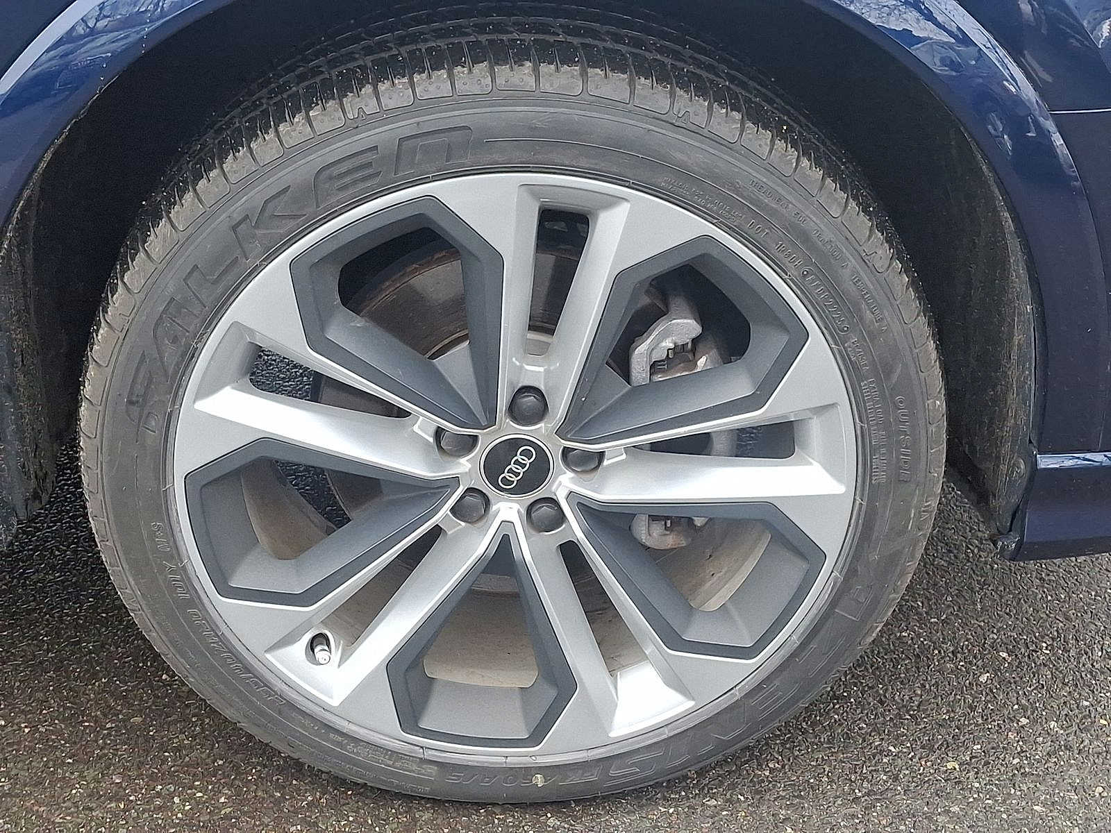 Thumbnail: 2022 Audi Q3 - 26