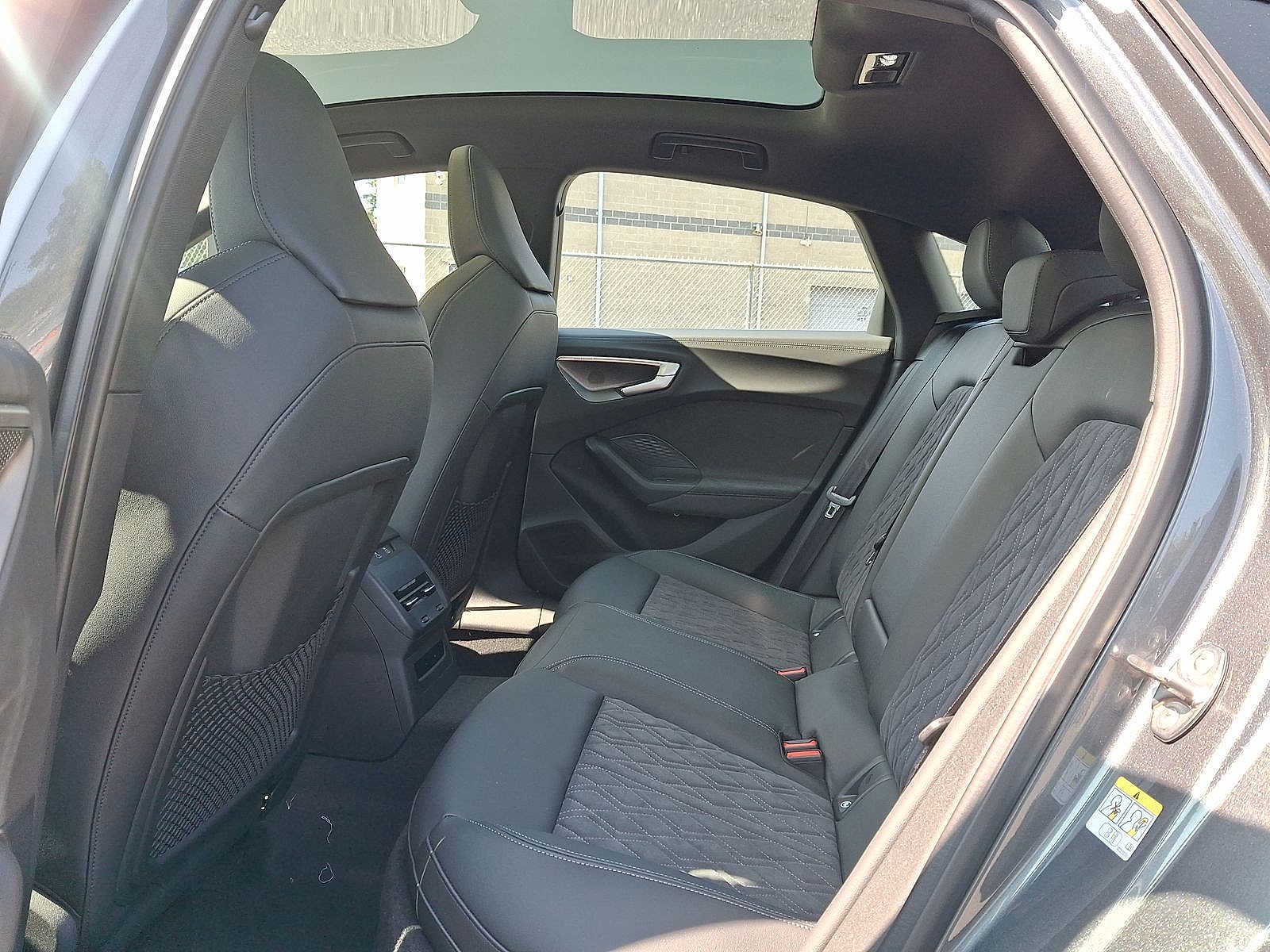 Thumbnail: 2025 Audi S5 - 13