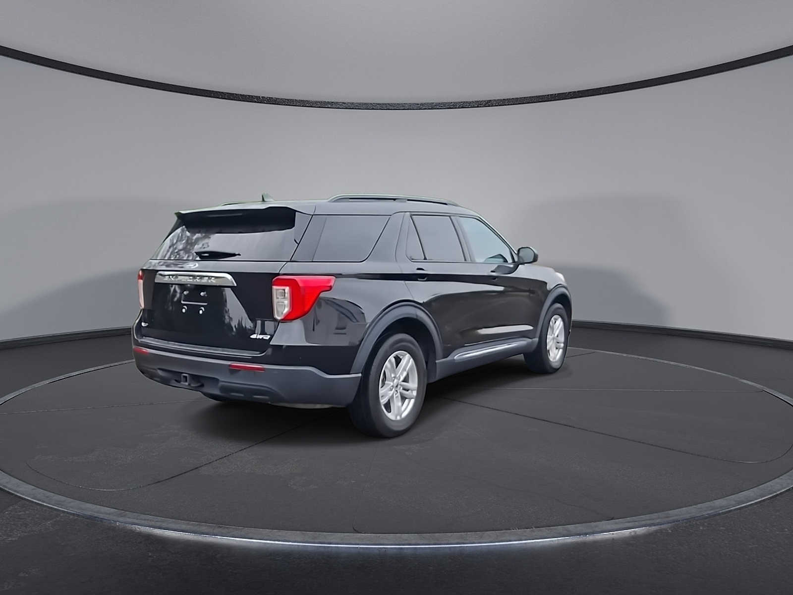 Thumbnail: 2022 Ford Explorer - 8