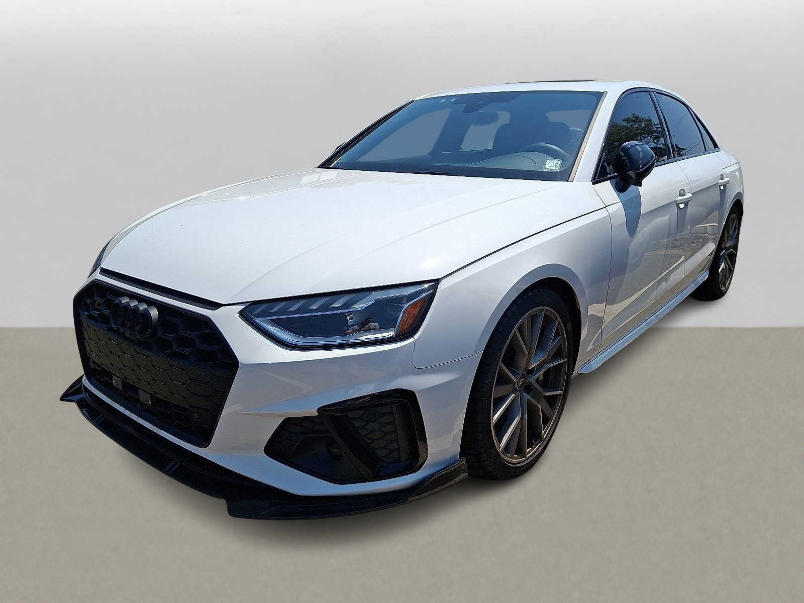 Thumbnail: 2022 Audi S4 - 1