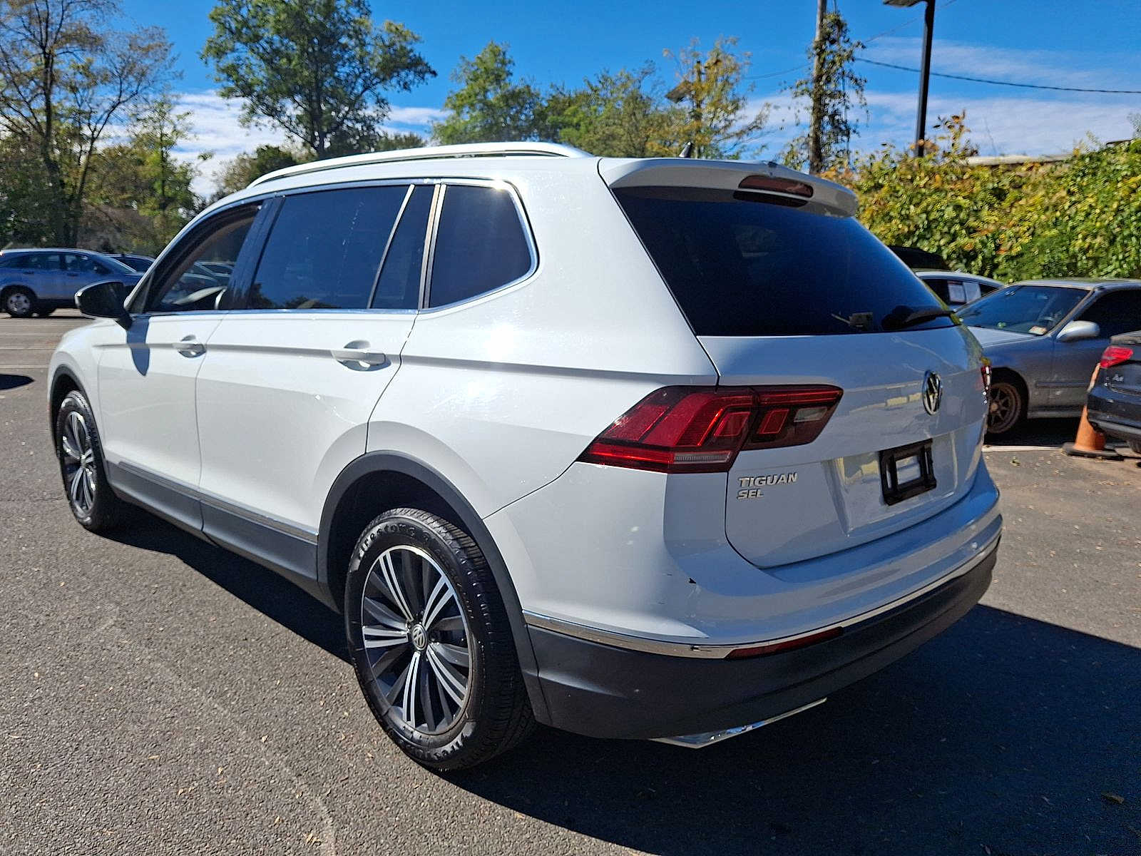 Thumbnail: 2018 Volkswagen Tiguan - 22