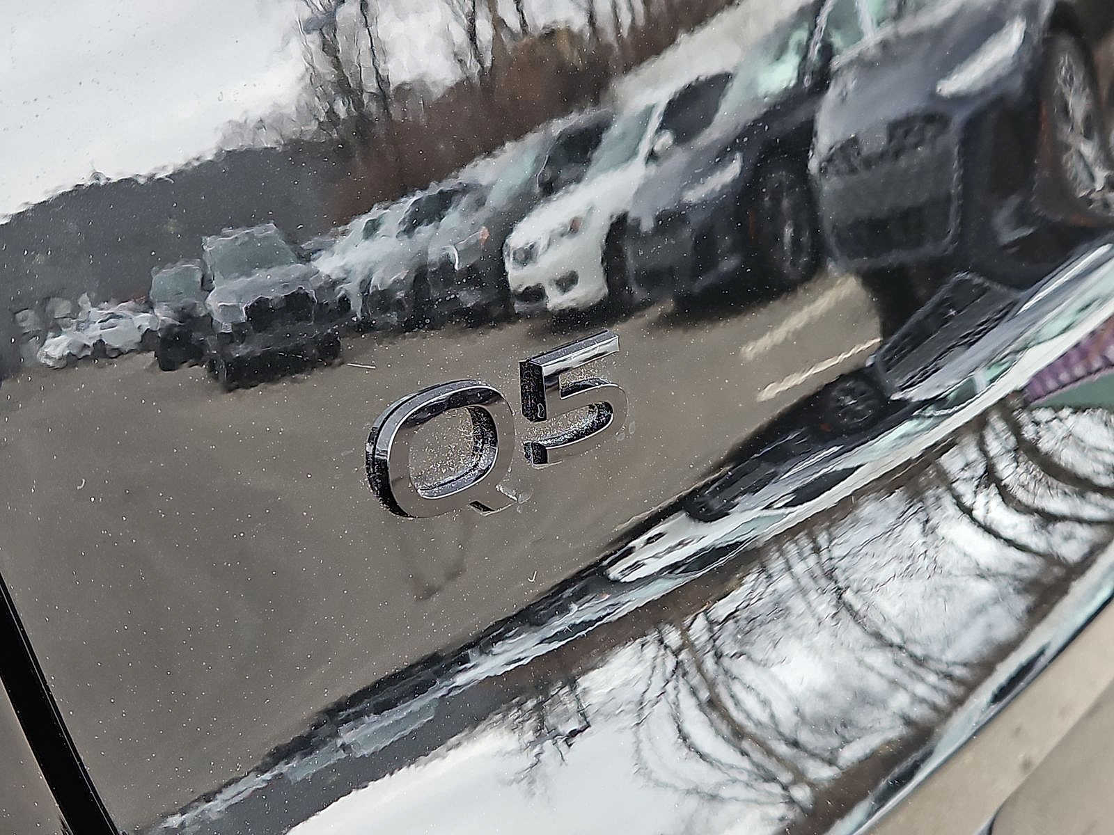 Thumbnail: 2025 Audi Q5 - 24