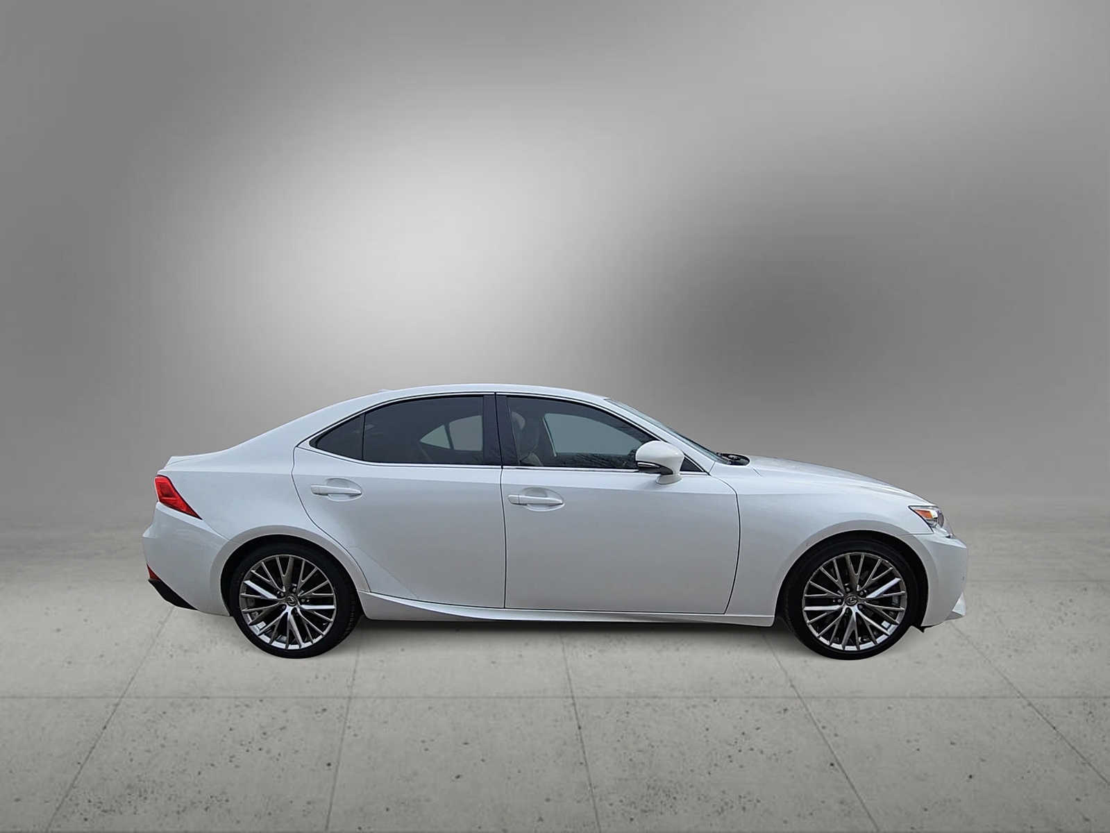 Thumbnail: 2016 Lexus IS - 9