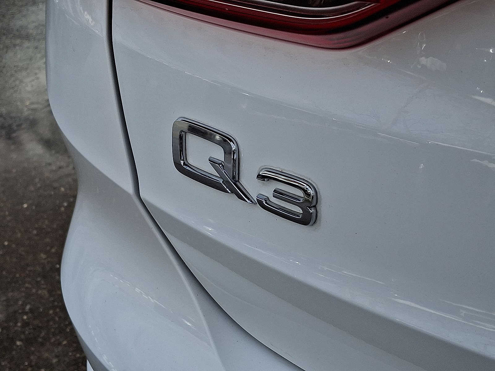 Thumbnail: 2022 Audi Q3 - 24