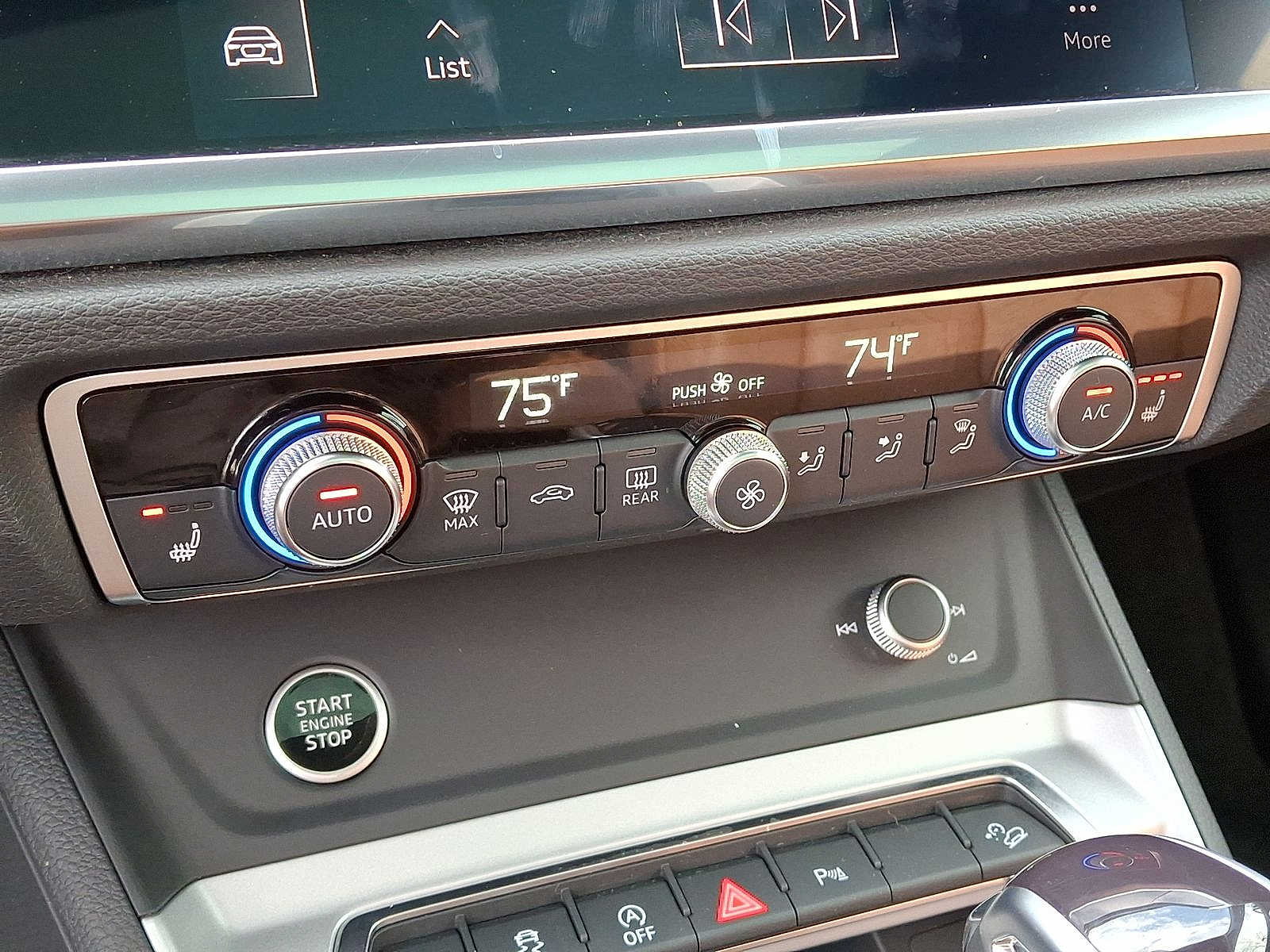 Thumbnail: 2022 Audi Q3 - 19