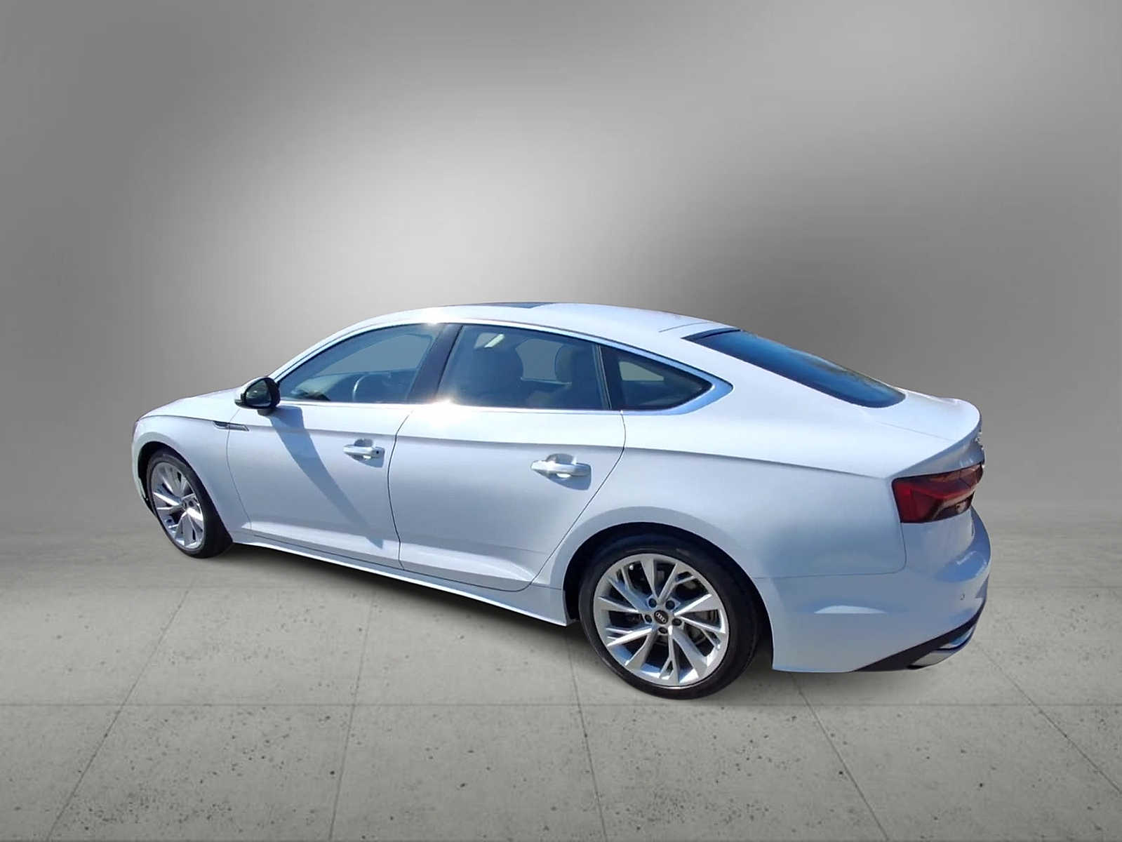 Thumbnail: 2023 Audi A5 - 6