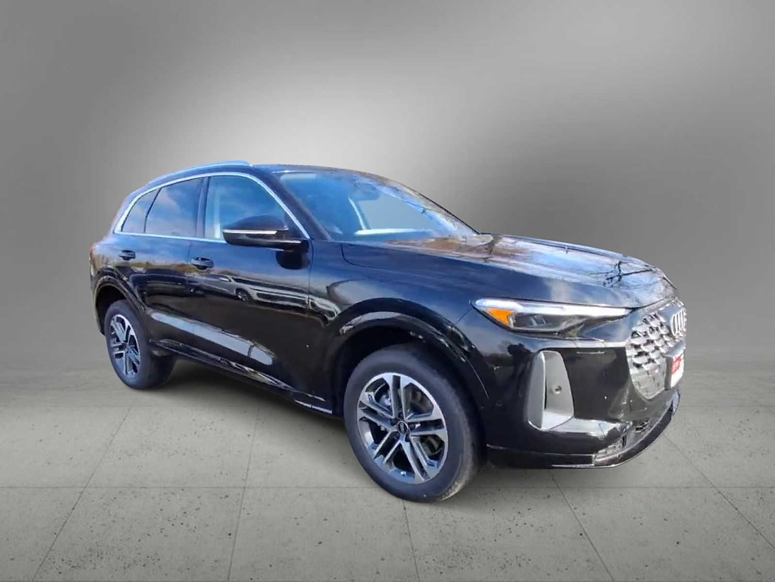 Thumbnail: 2025 Audi Q5 - 2