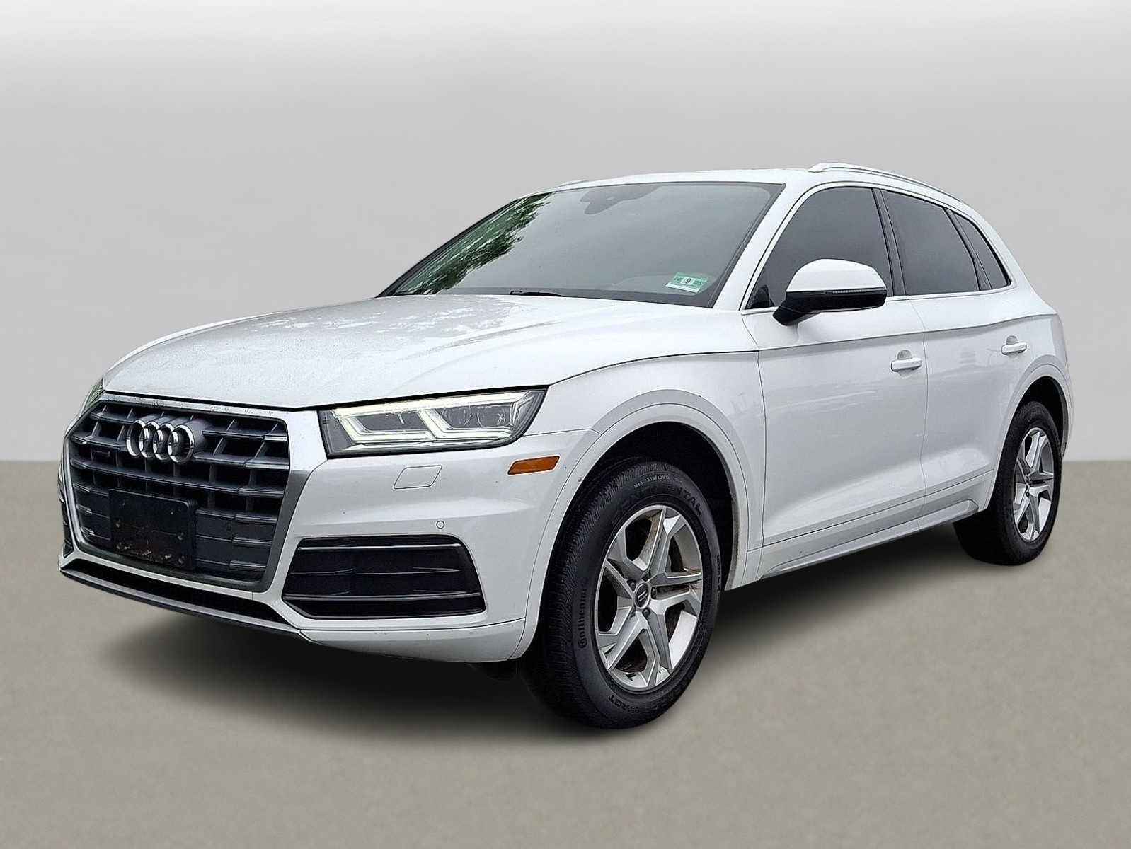 2018 Audi Q5 e Premium Plus -
                  Maplewood, NJ