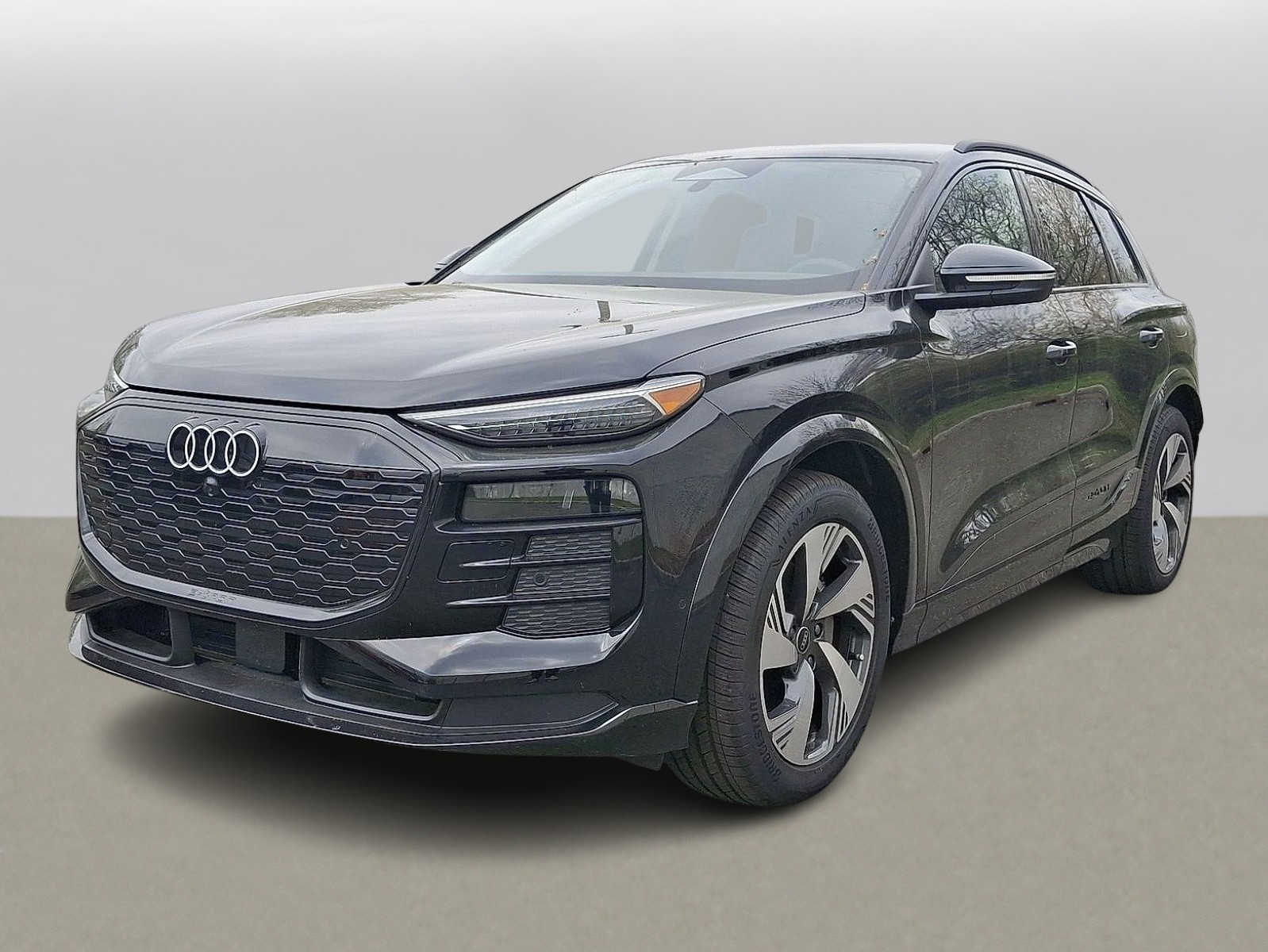 2025 Audi Q6 e-tron Prestige -
                  Maplewood, NJ