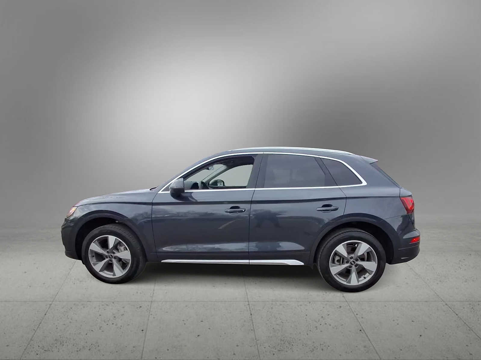 Thumbnail: 2023 Audi Q5 - 5