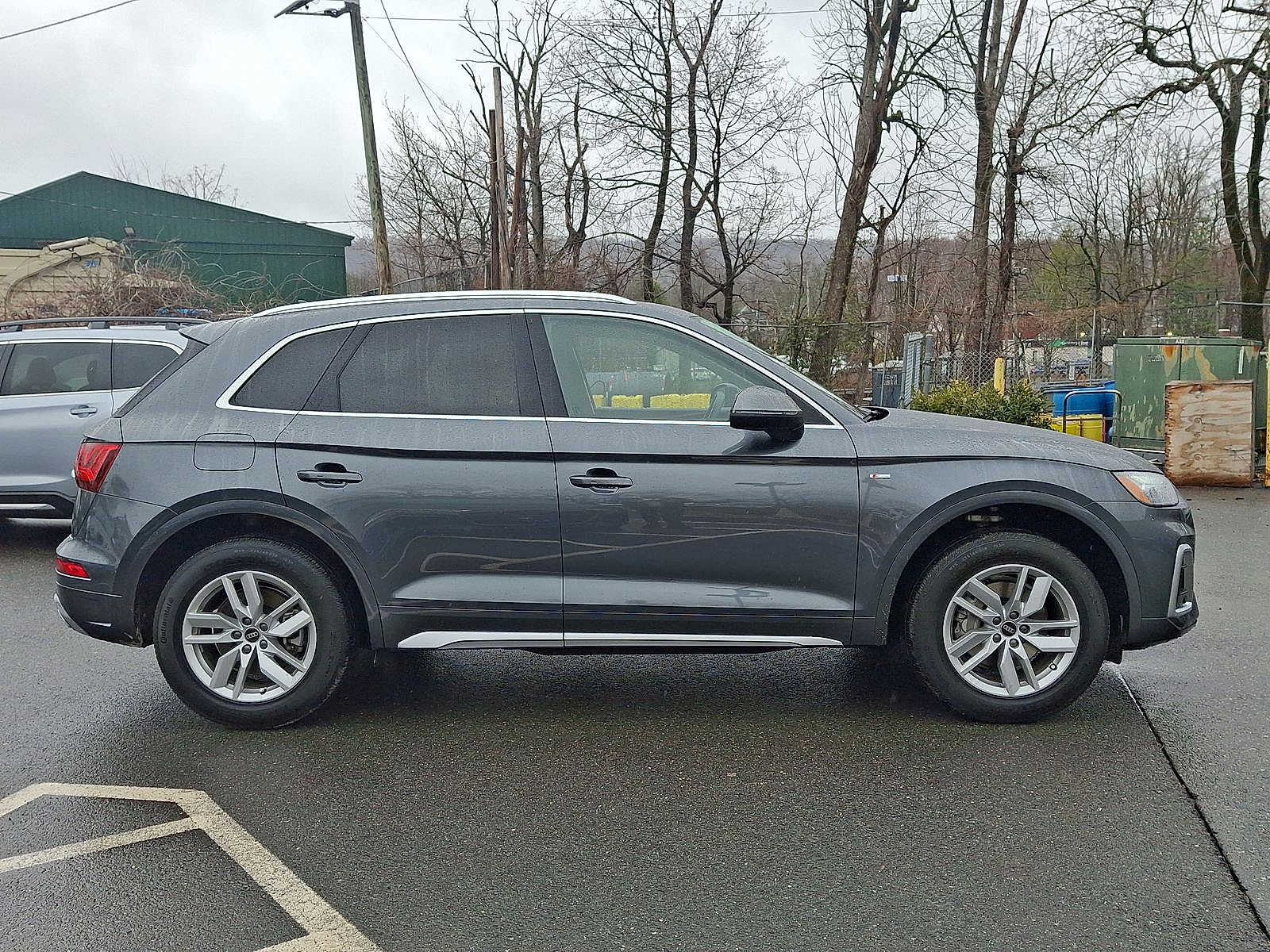 Thumbnail: 2023 Audi Q5 - 26