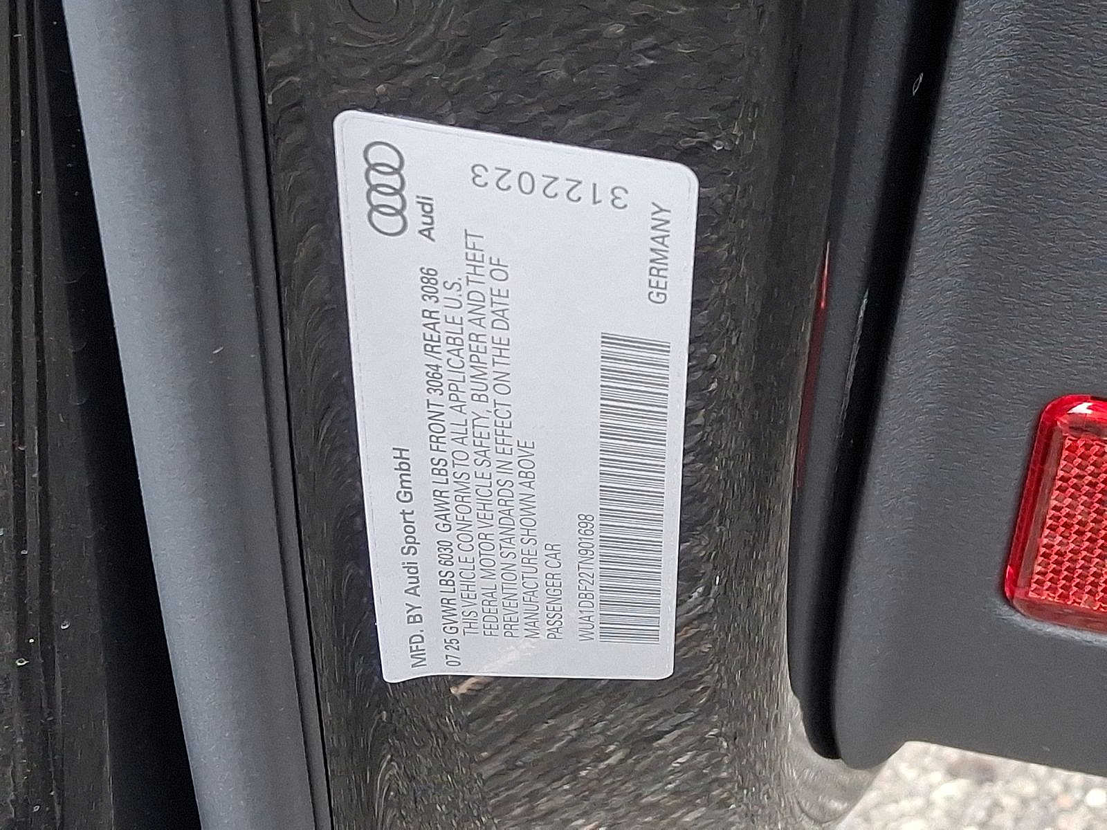 Thumbnail: 2026 Audi RS 6 - 17