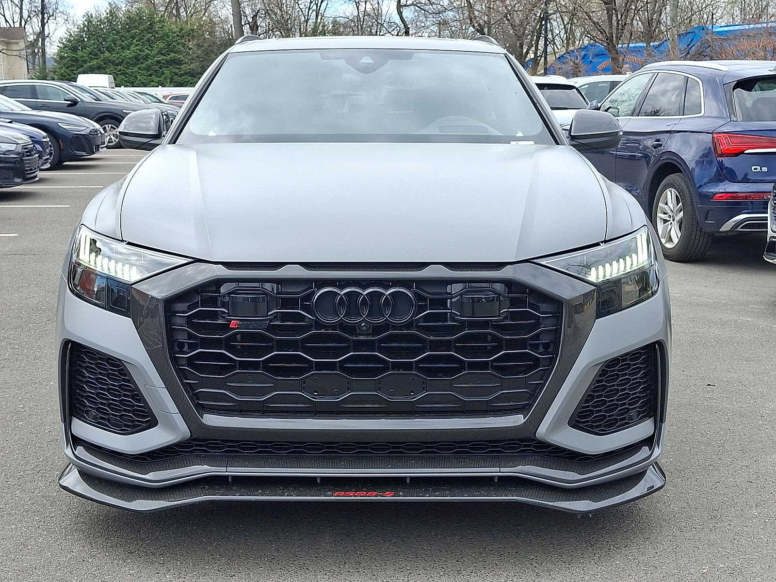 Thumbnail: 2024 Audi RS Q8 - 29