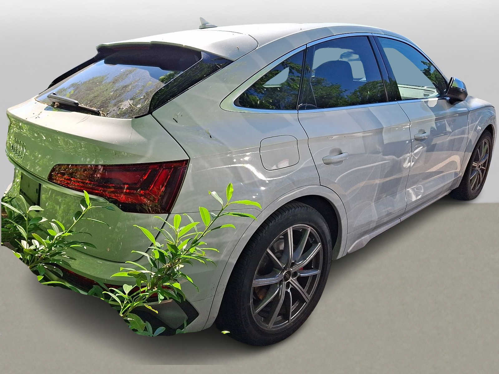 Thumbnail: 2023 Audi SQ5 - 3