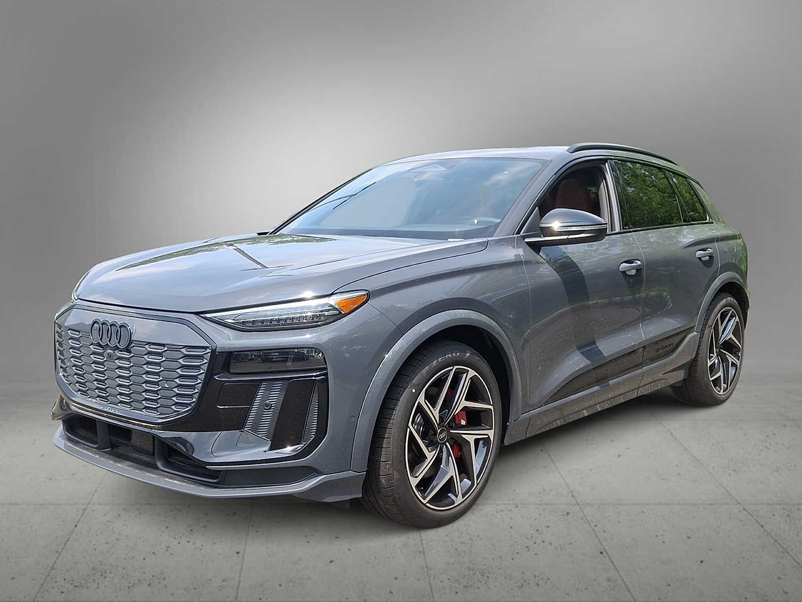 2025 Audi SQ6 e-tron Premium Plus -
                  Maplewood, NJ