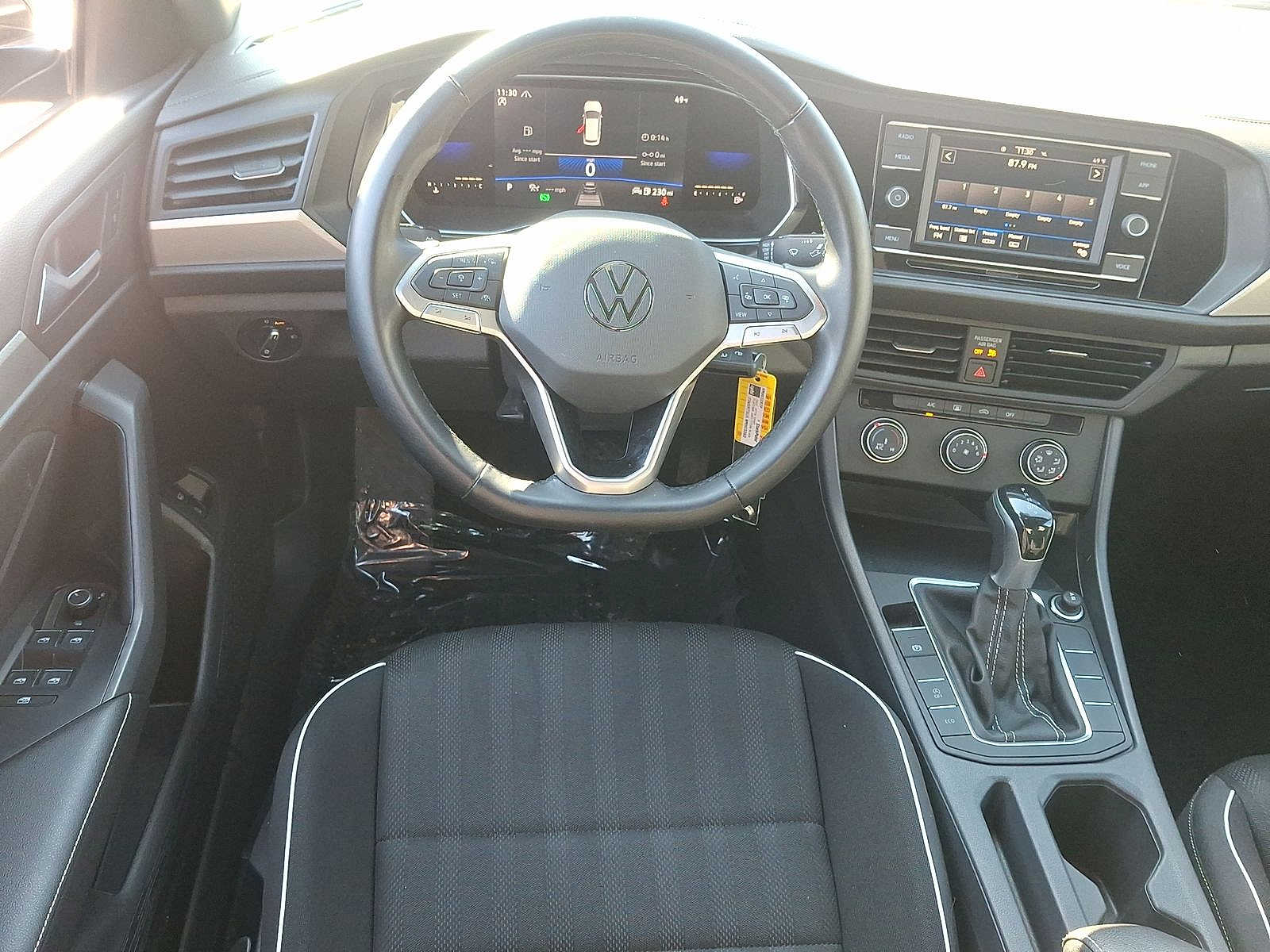 Thumbnail: 2022 Volkswagen Jetta - 21