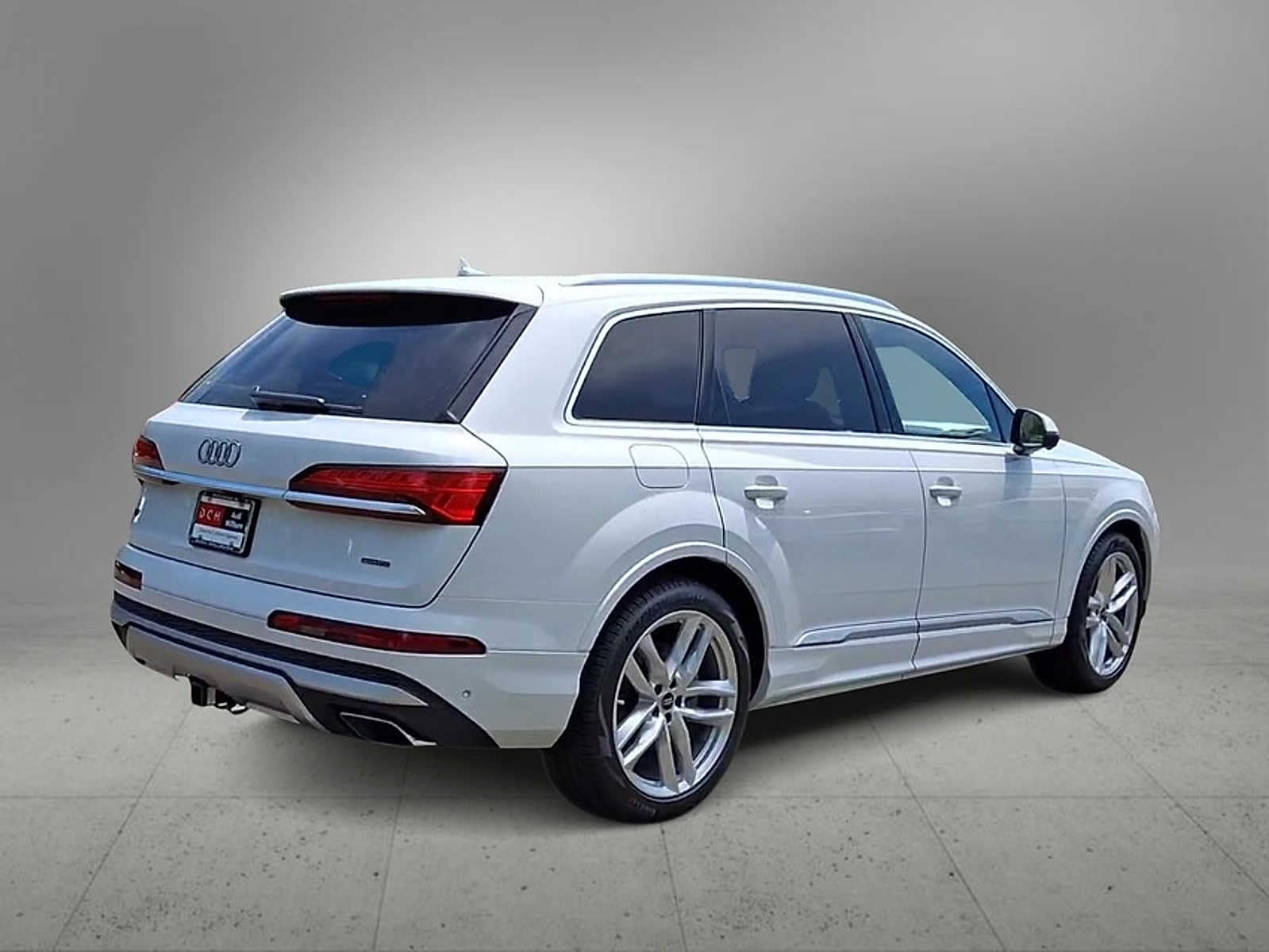 2025 Audi Q7 Premium Plus 8