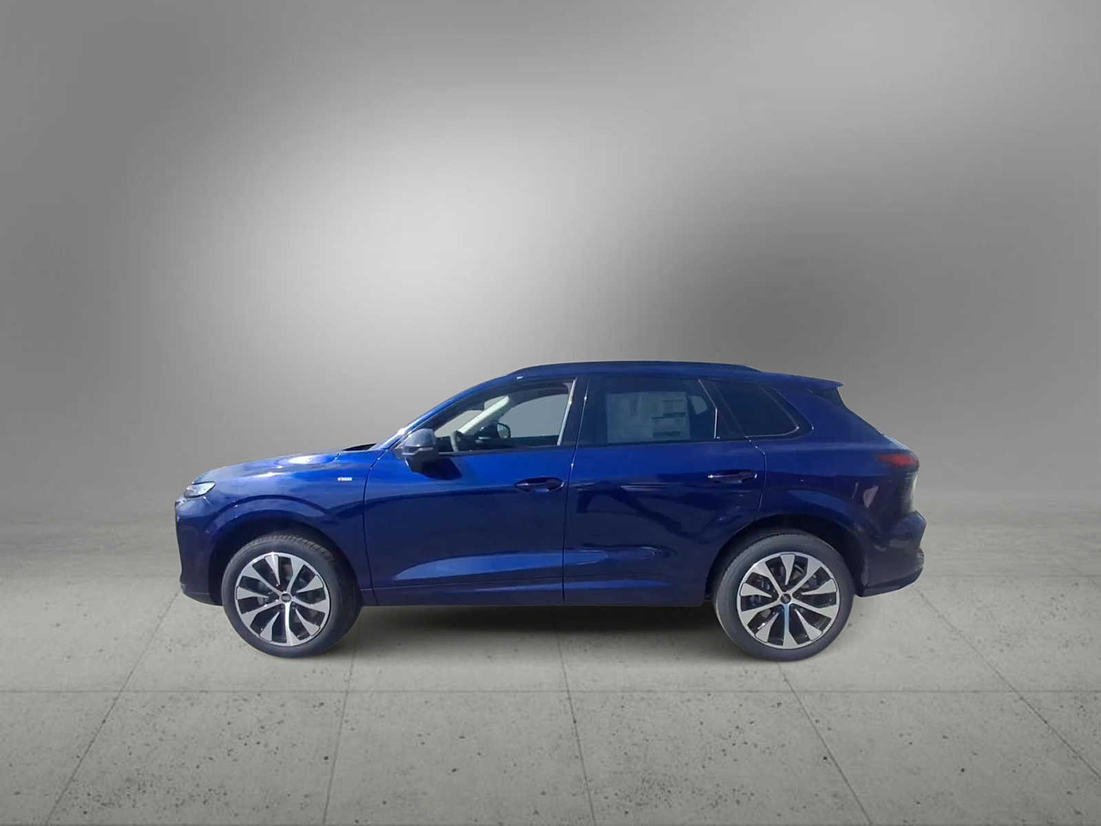 Thumbnail: 2026 Audi Q3 - 5