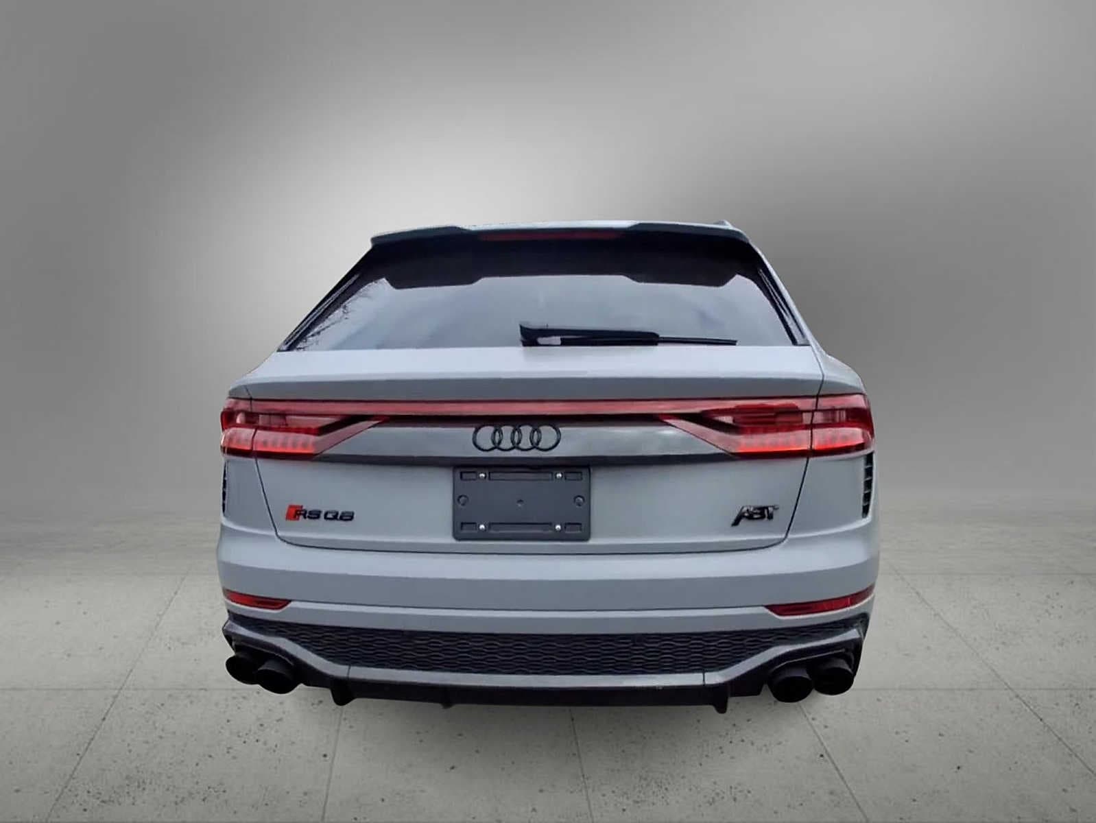 Thumbnail: 2024 Audi RS Q8 - 7