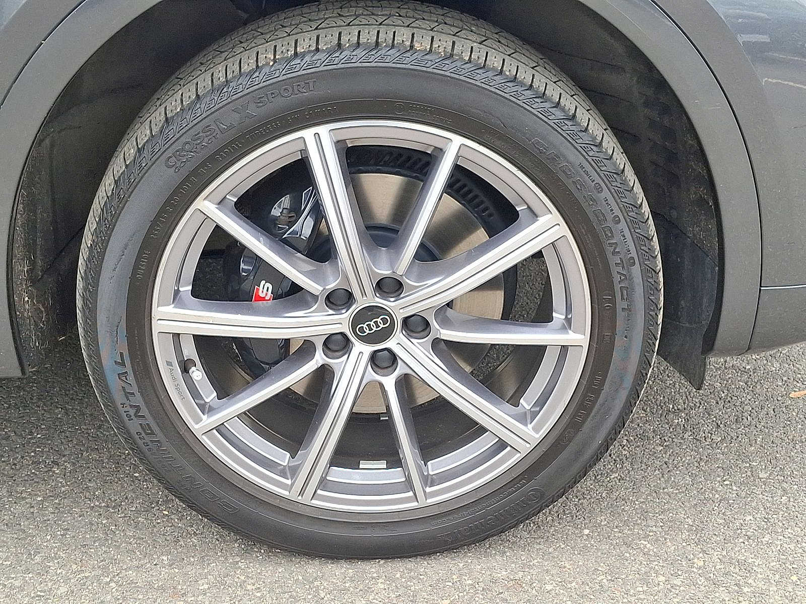 Thumbnail: 2023 Audi SQ5 - 23