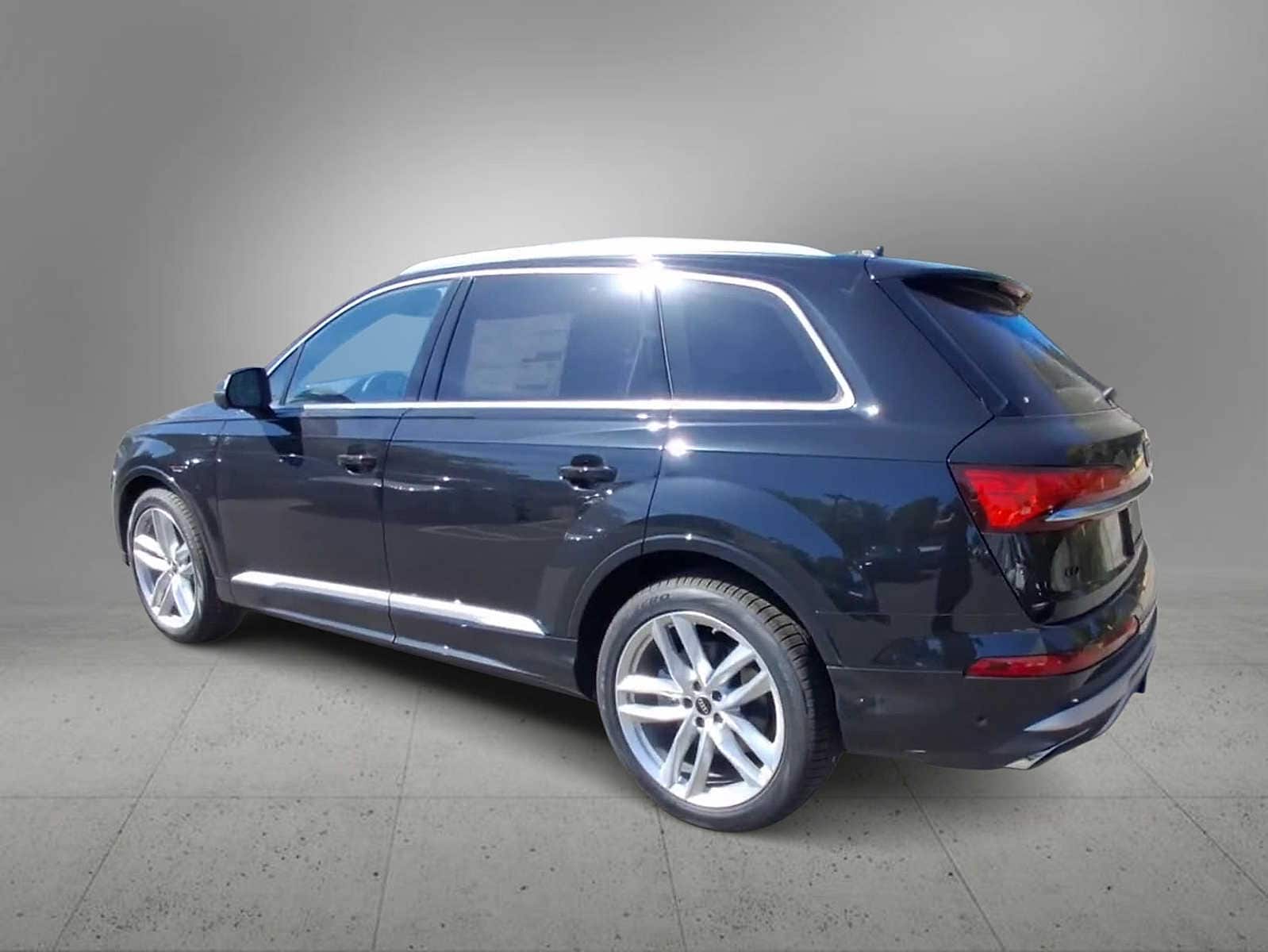 Thumbnail: 2025 Audi Q7 - 6