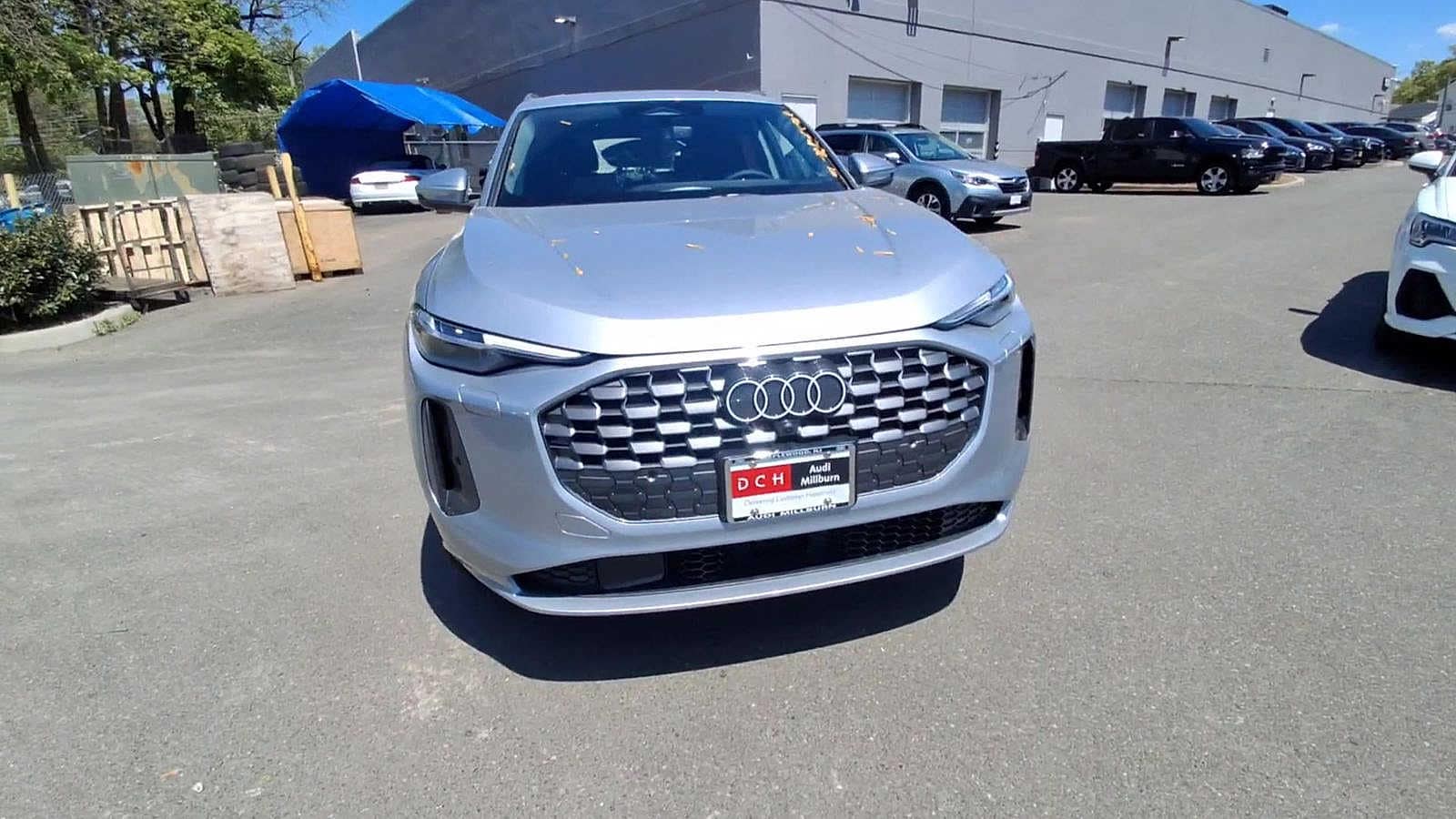 Thumbnail: 2026 Audi Q5 - 3
