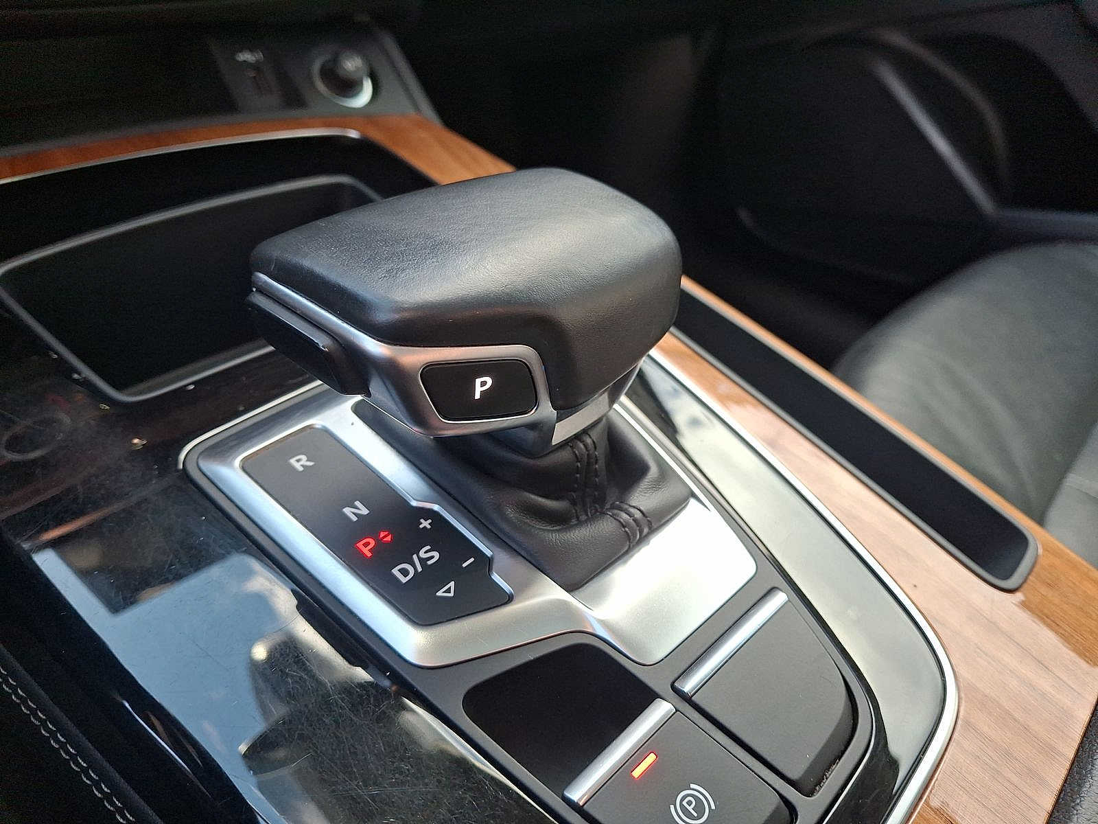 Thumbnail: 2021 Audi Q5 - 12