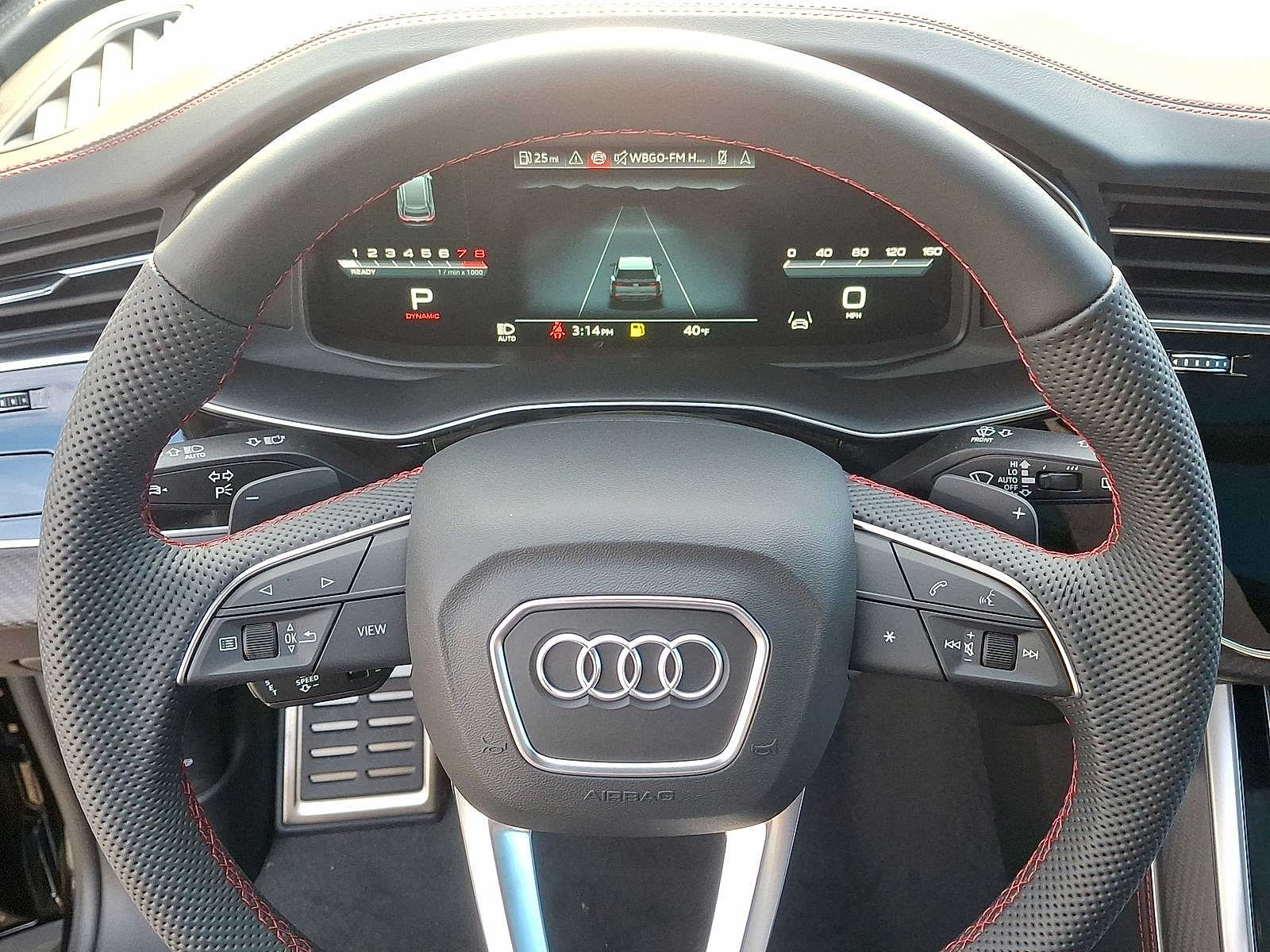 Thumbnail: 2026 Audi SQ8 - 15