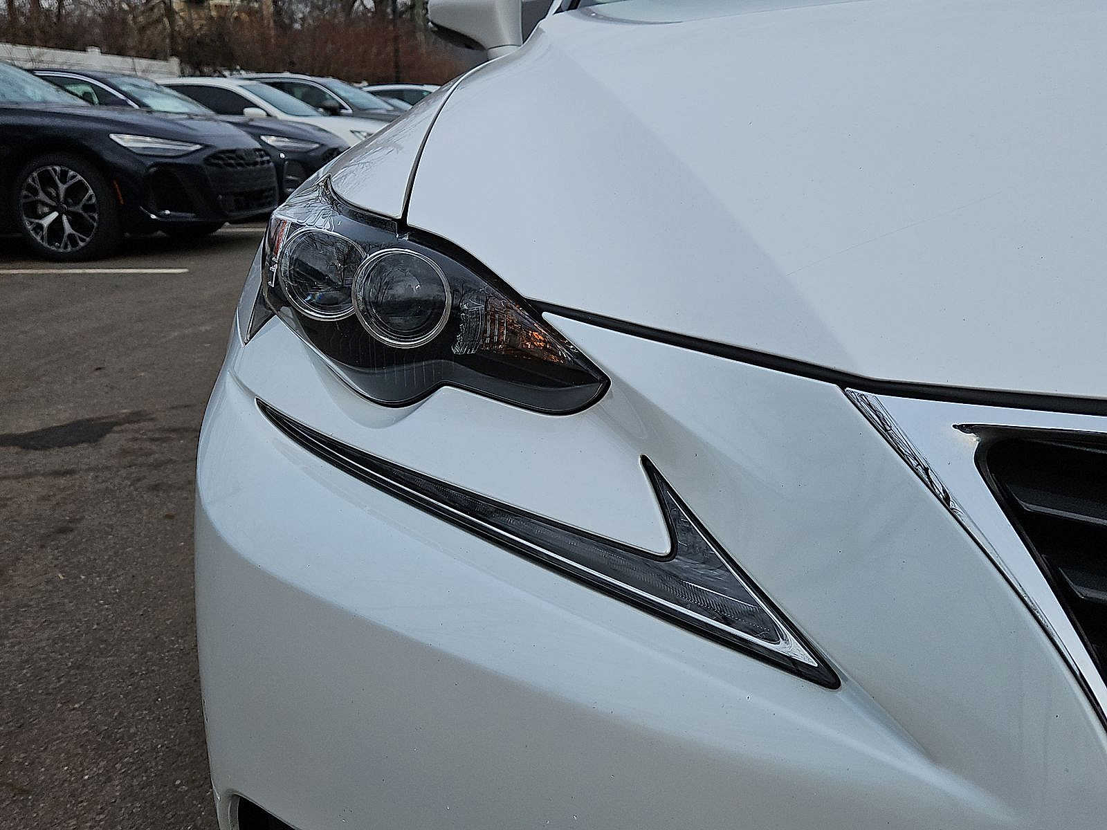 Thumbnail: 2016 Lexus IS - 27