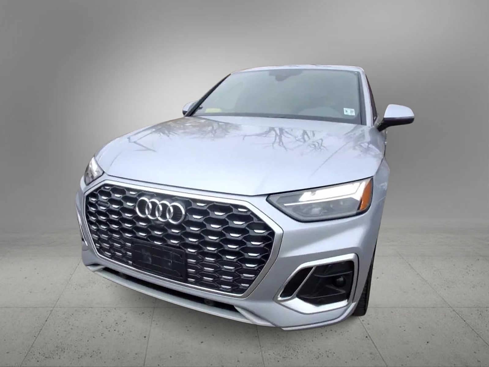 Thumbnail: 2022 Audi Q5 - 3