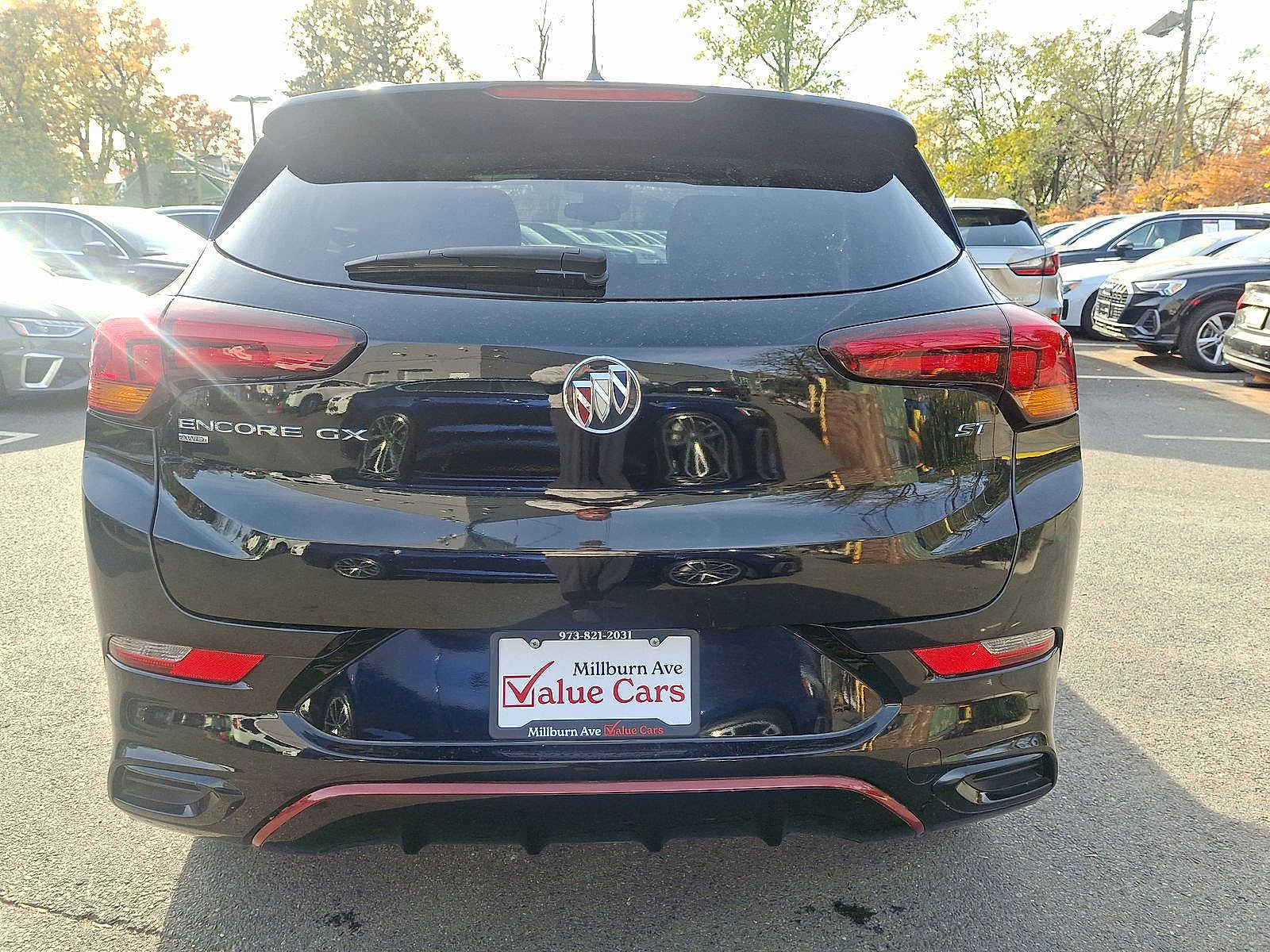 Thumbnail: 2023 Buick Encore GX - 19