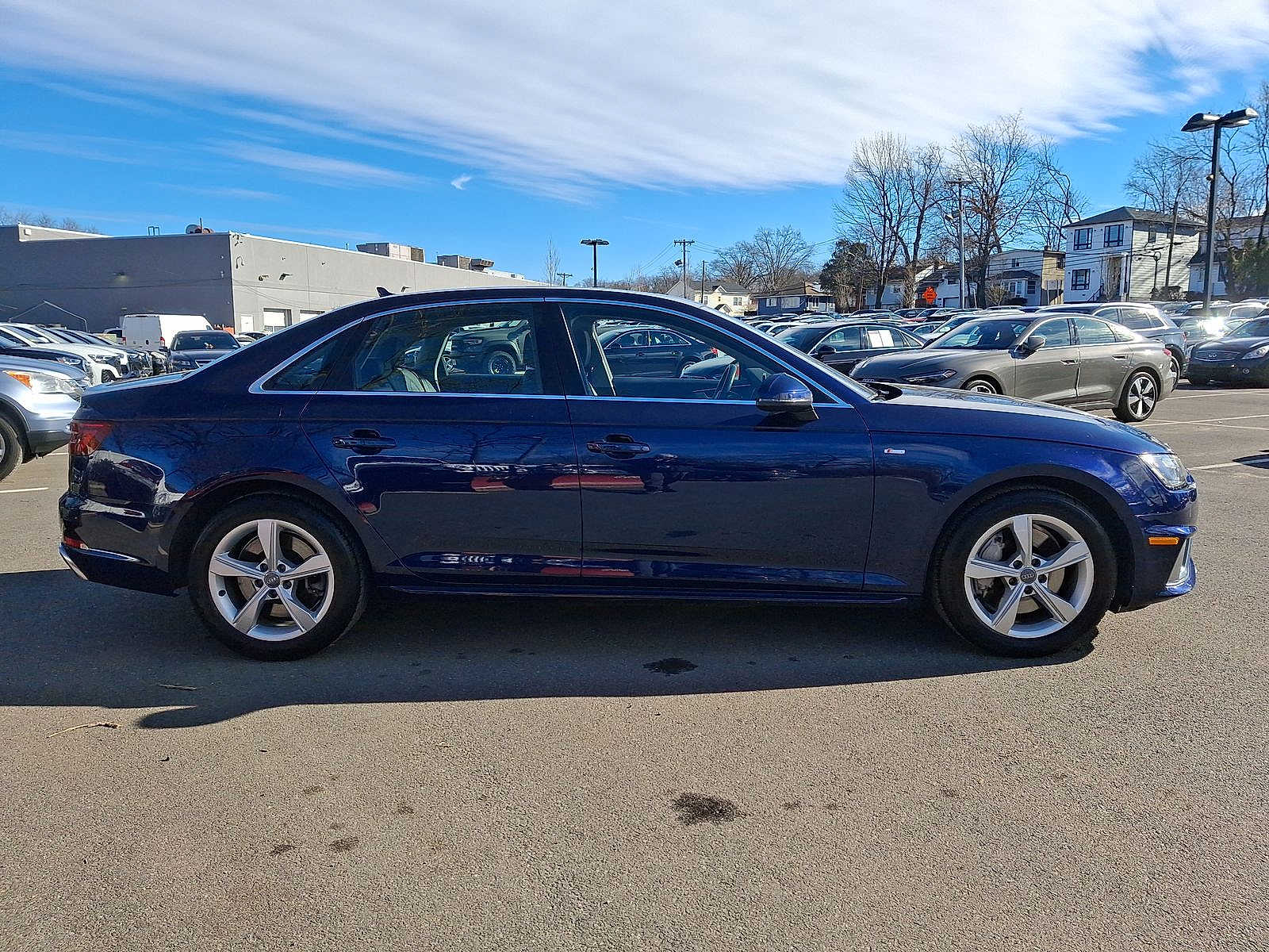 Thumbnail: 2019 Audi A4 - 25