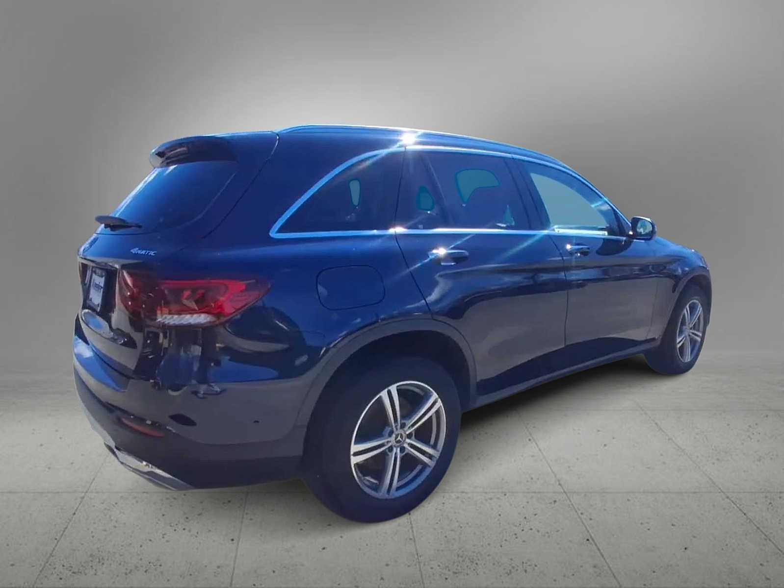 Thumbnail: 2022 Mercedes-Benz GLC - 8