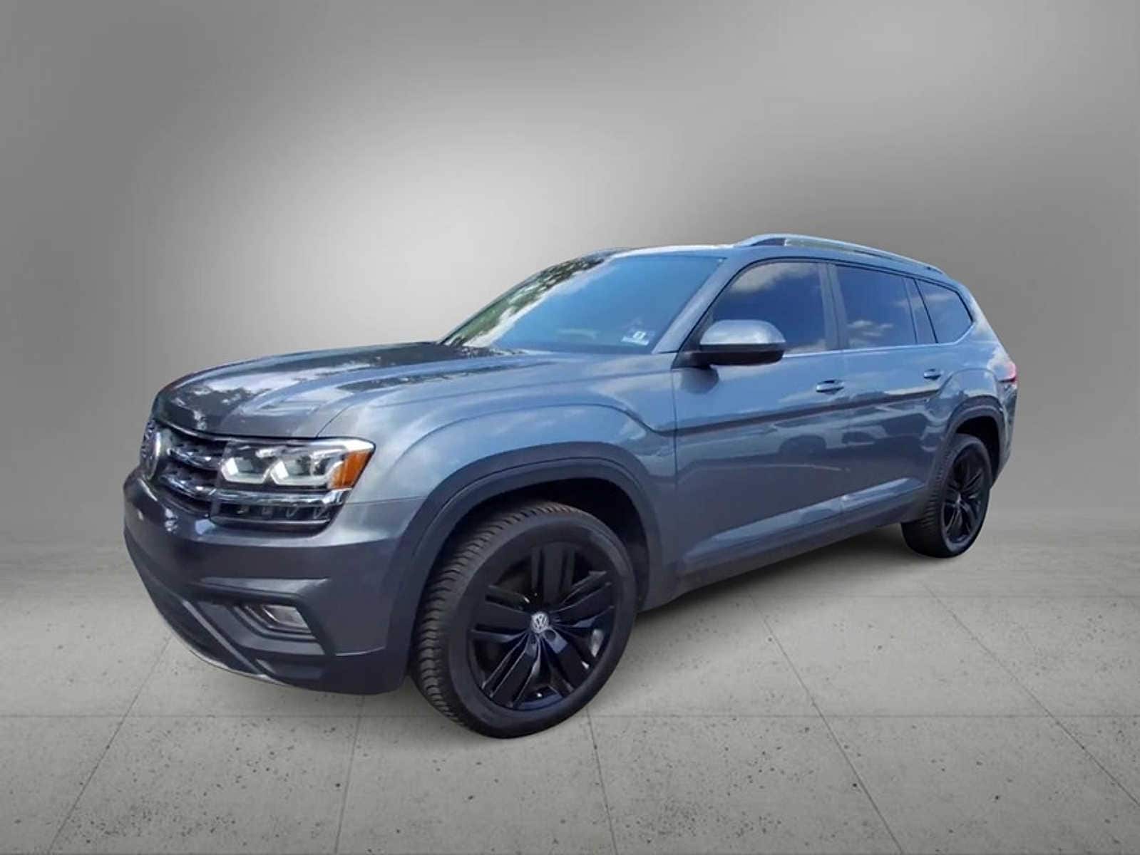 Thumbnail: 2019 Volkswagen Atlas - 4