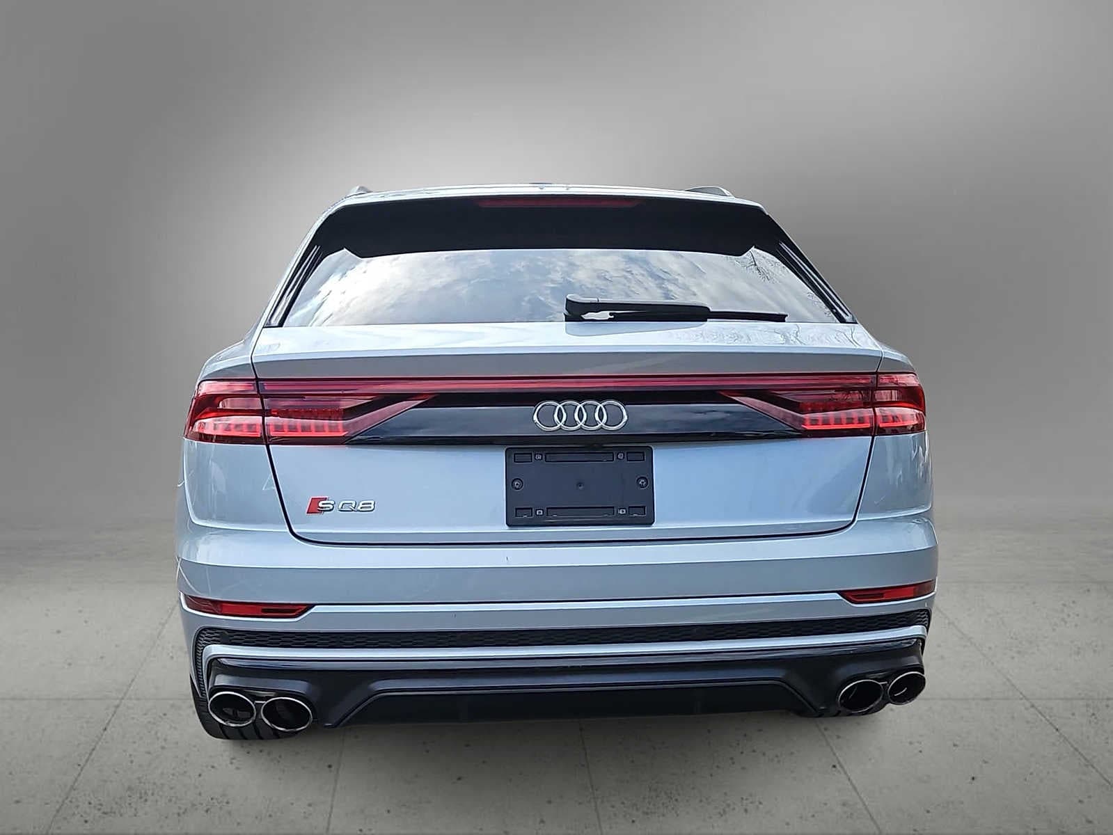 Thumbnail: 2023 Audi SQ8 - 7